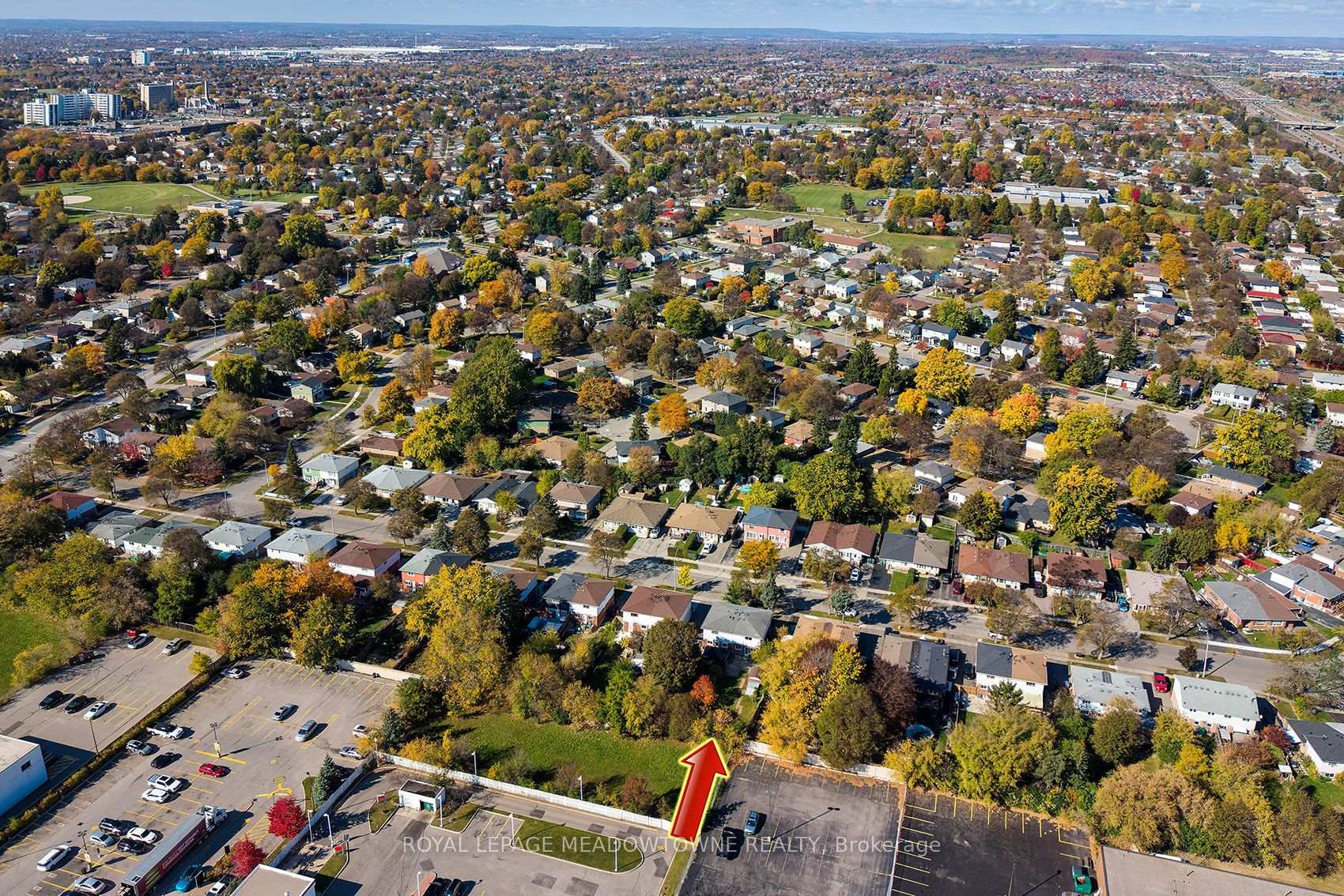 Photo 44 of 139 Archdekin Drive, Brampton, Queen Street Corridor — HOMEH
