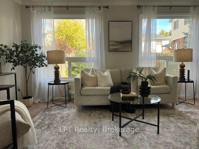 Photo 7 of 420 Cobblehill Drive, Oshawa, Pinecrest — HOMEH