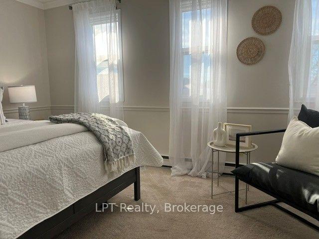 Photo 15 of 420 Cobblehill Drive, Oshawa, Pinecrest — HOMEH
