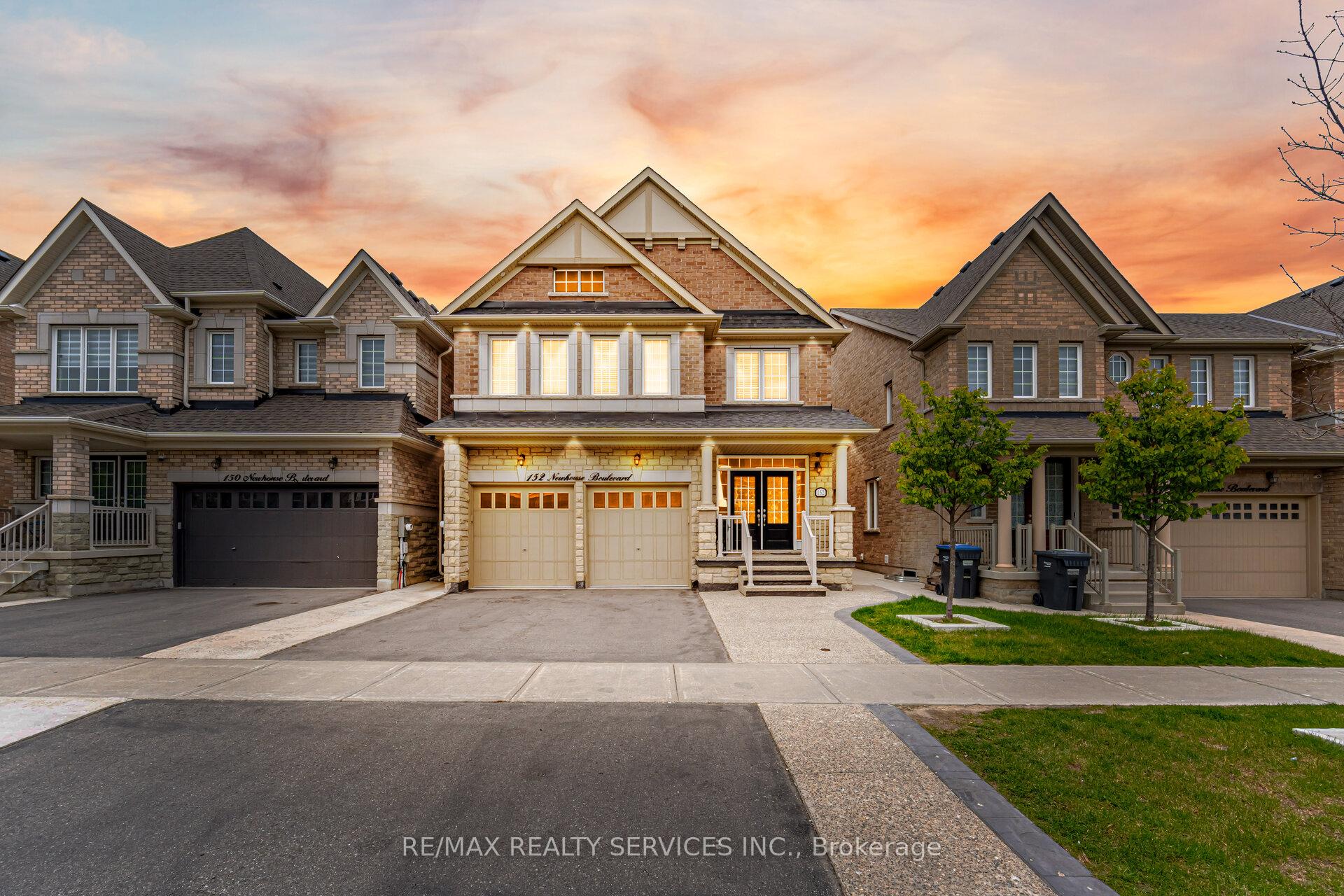 Photo of 152 Newhouse Boulevard