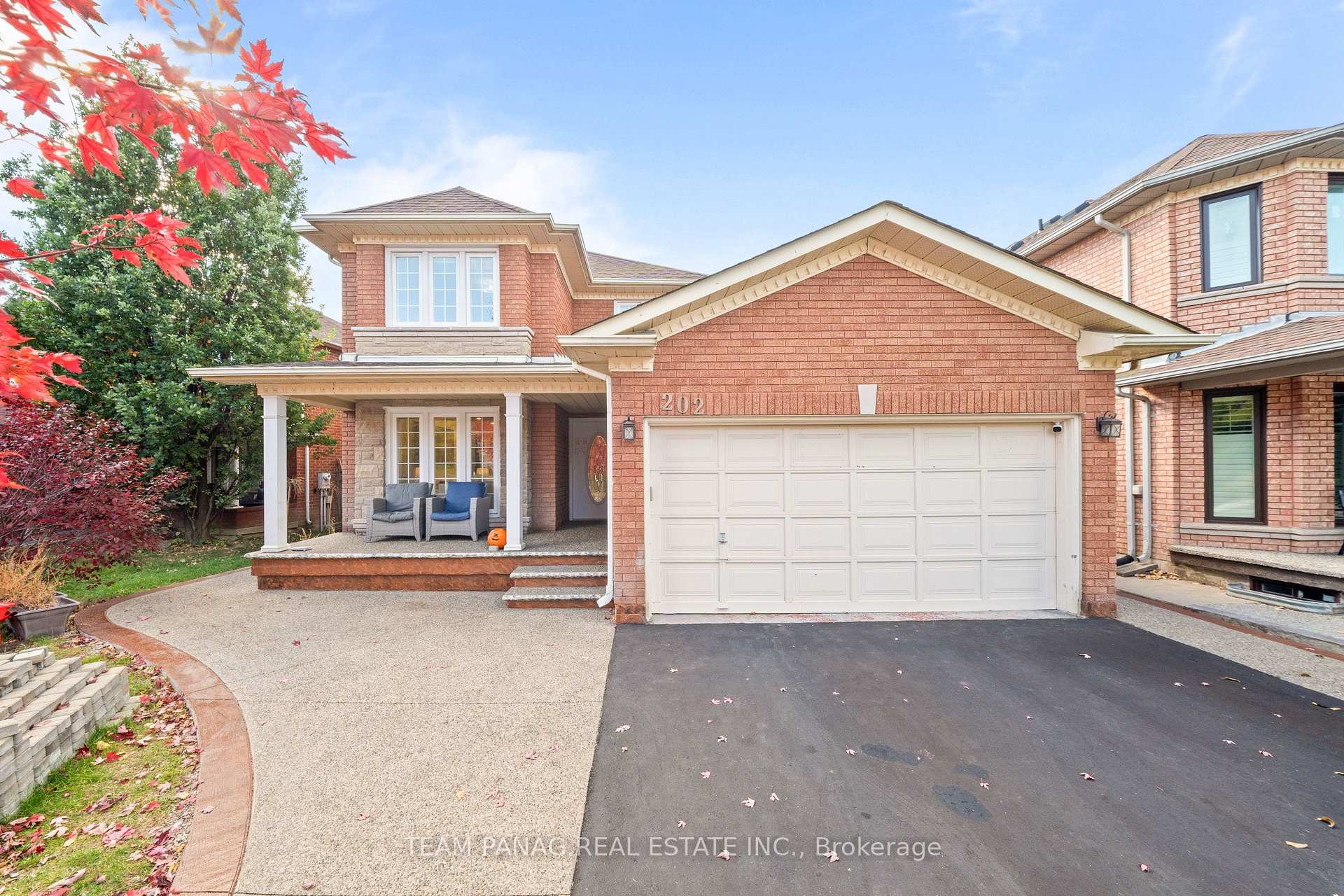 Photo 1 of 202 Fernforest Drive, Brampton, Sandringham-Wellington — HOMEH