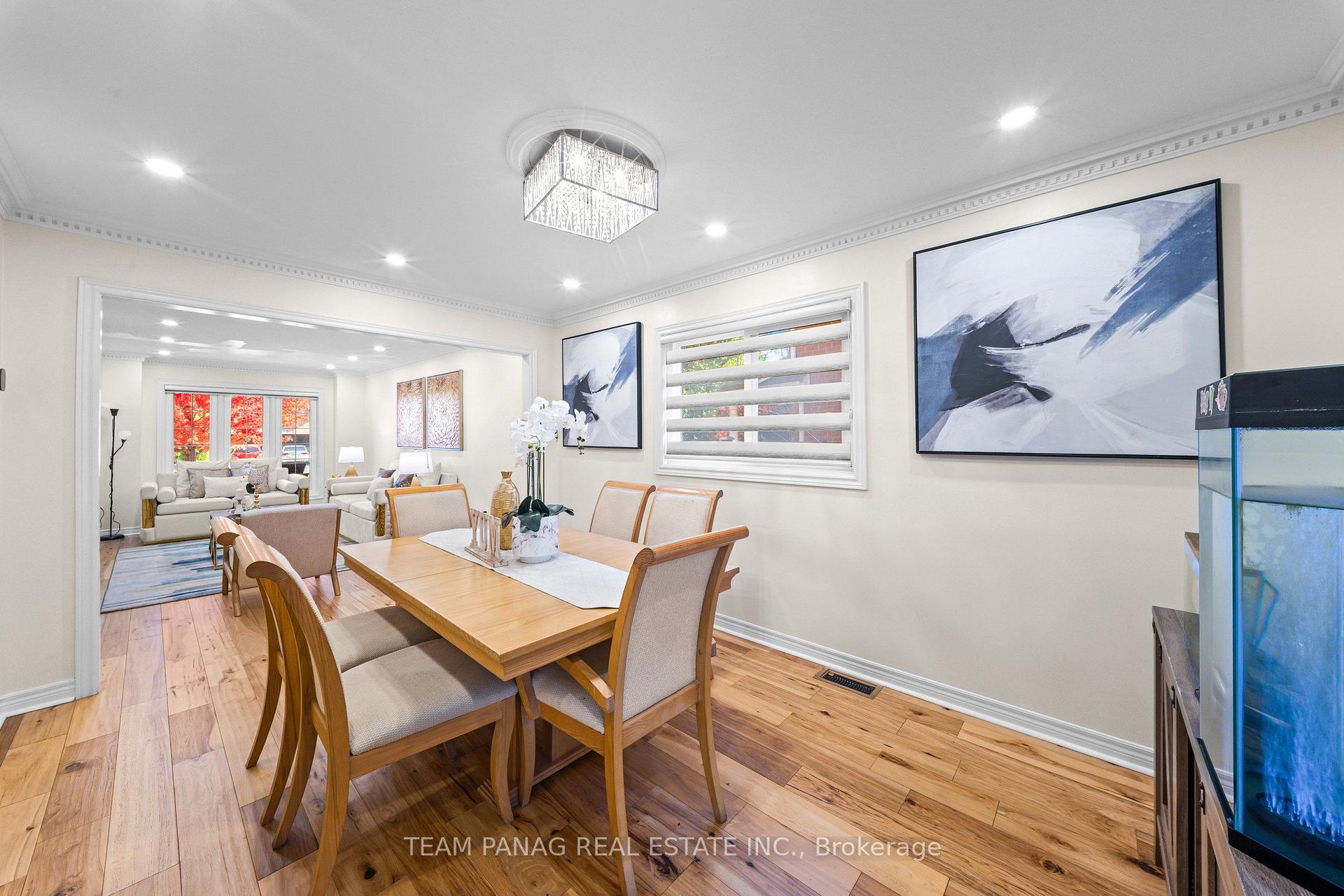 Photo 14 of 202 Fernforest Drive, Brampton, Sandringham-Wellington — HOMEH