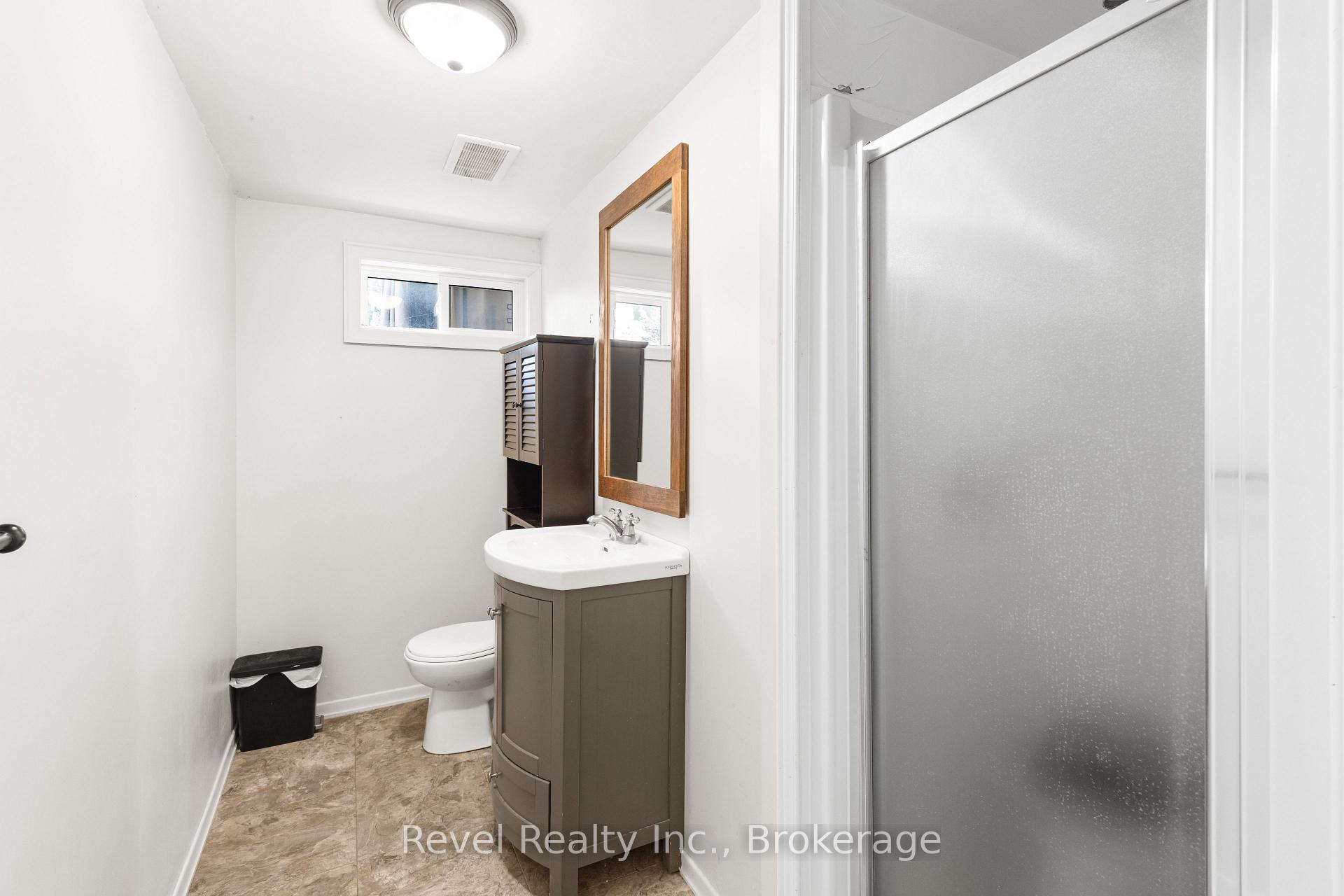 Photo 34 of 17 Mohawk Drive, Kawartha Lakes, Lindsay — HOMEH