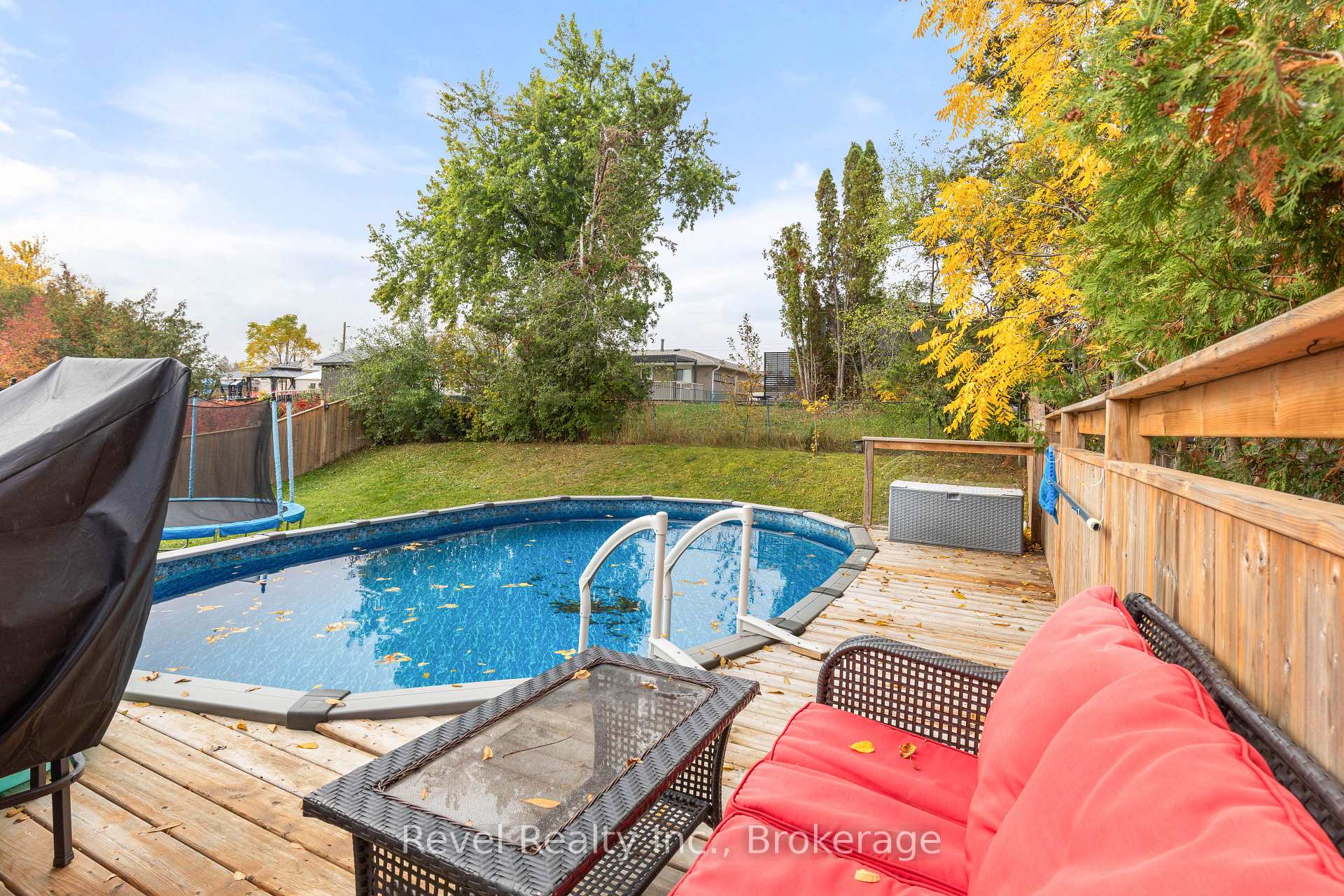 Photo 40 of 17 Mohawk Drive, Kawartha Lakes, Lindsay — HOMEH