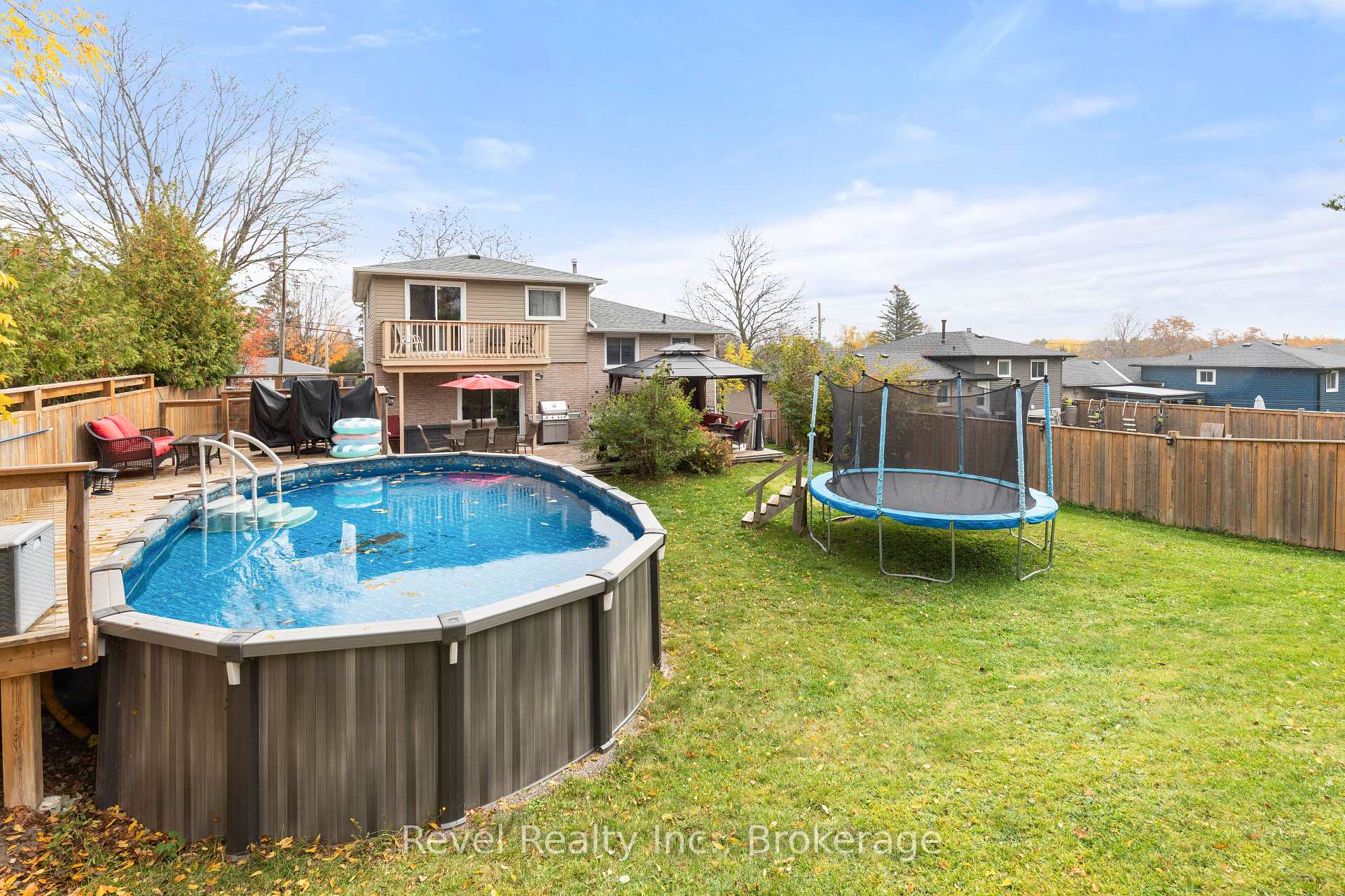 Photo 46 of 17 Mohawk Drive, Kawartha Lakes, Lindsay — HOMEH