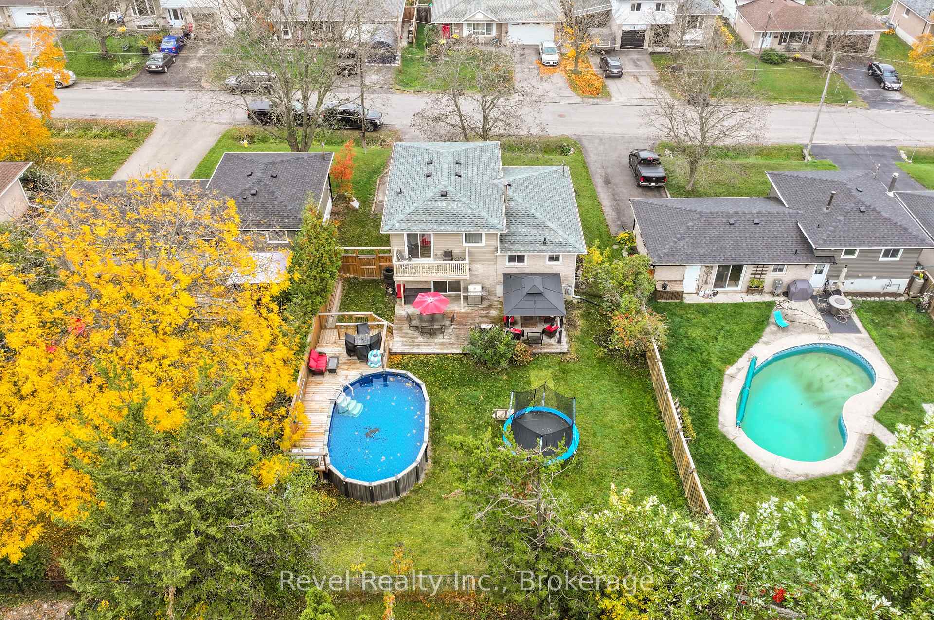 Photo 48 of 17 Mohawk Drive, Kawartha Lakes, Lindsay — HOMEH