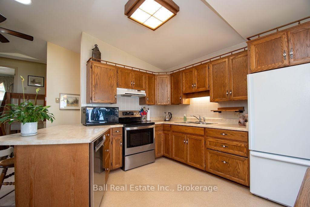 Photo 12 of 758 Duffus Drive, Selwyn — HOMEH