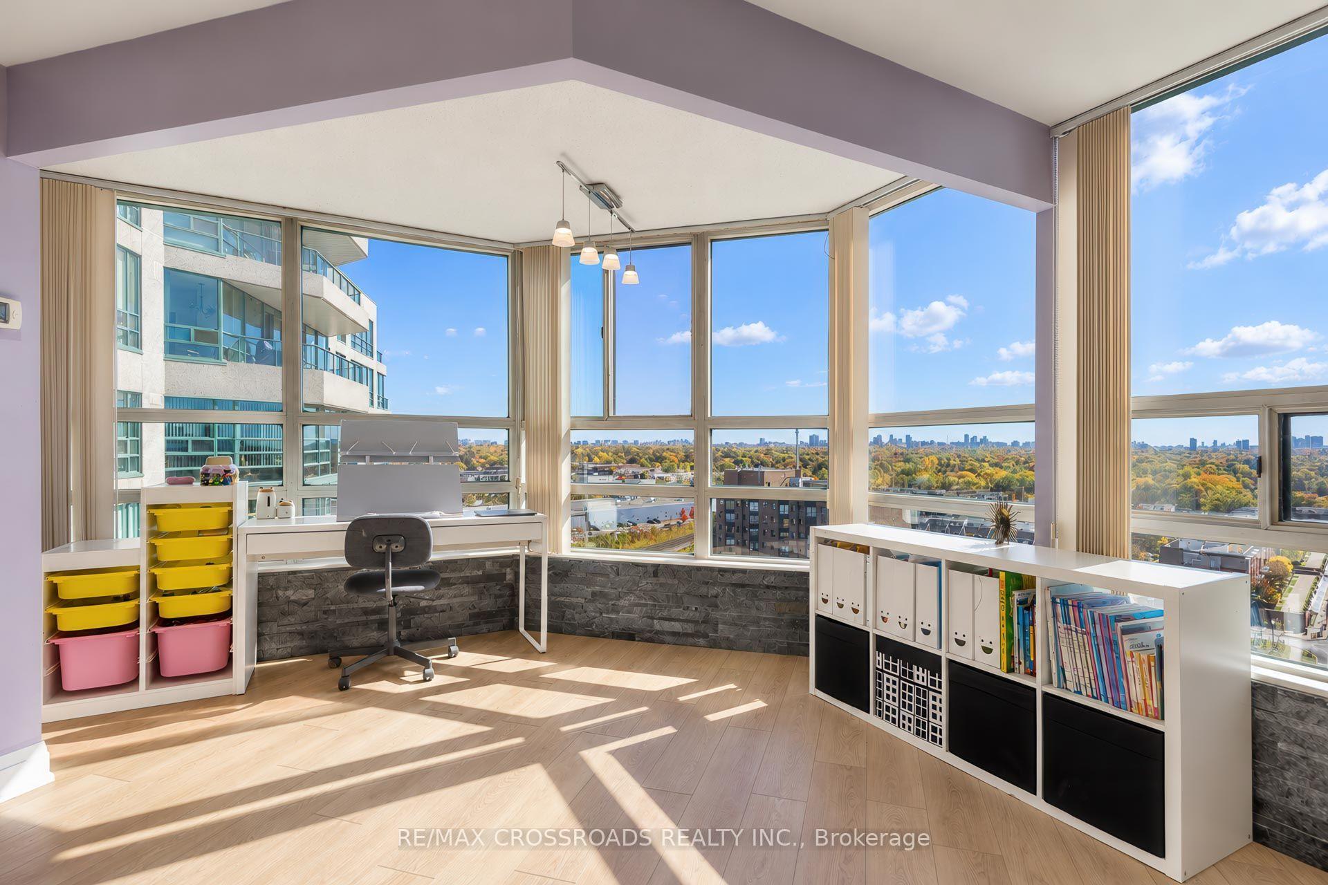 Photo 7 of Unit 1308, 7825 Bayview Avenue, Markham, Aileen-Willowbrook — HOMEH