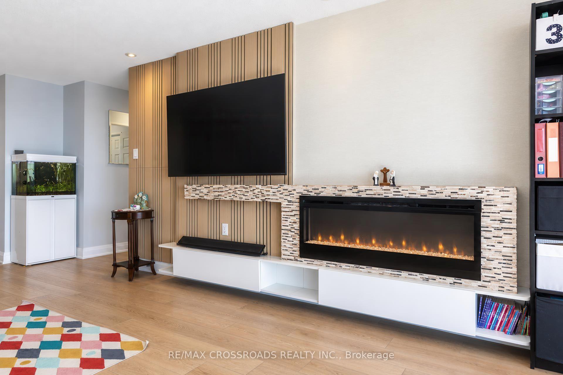 Photo 9 of Unit 1308, 7825 Bayview Avenue, Markham, Aileen-Willowbrook — HOMEH