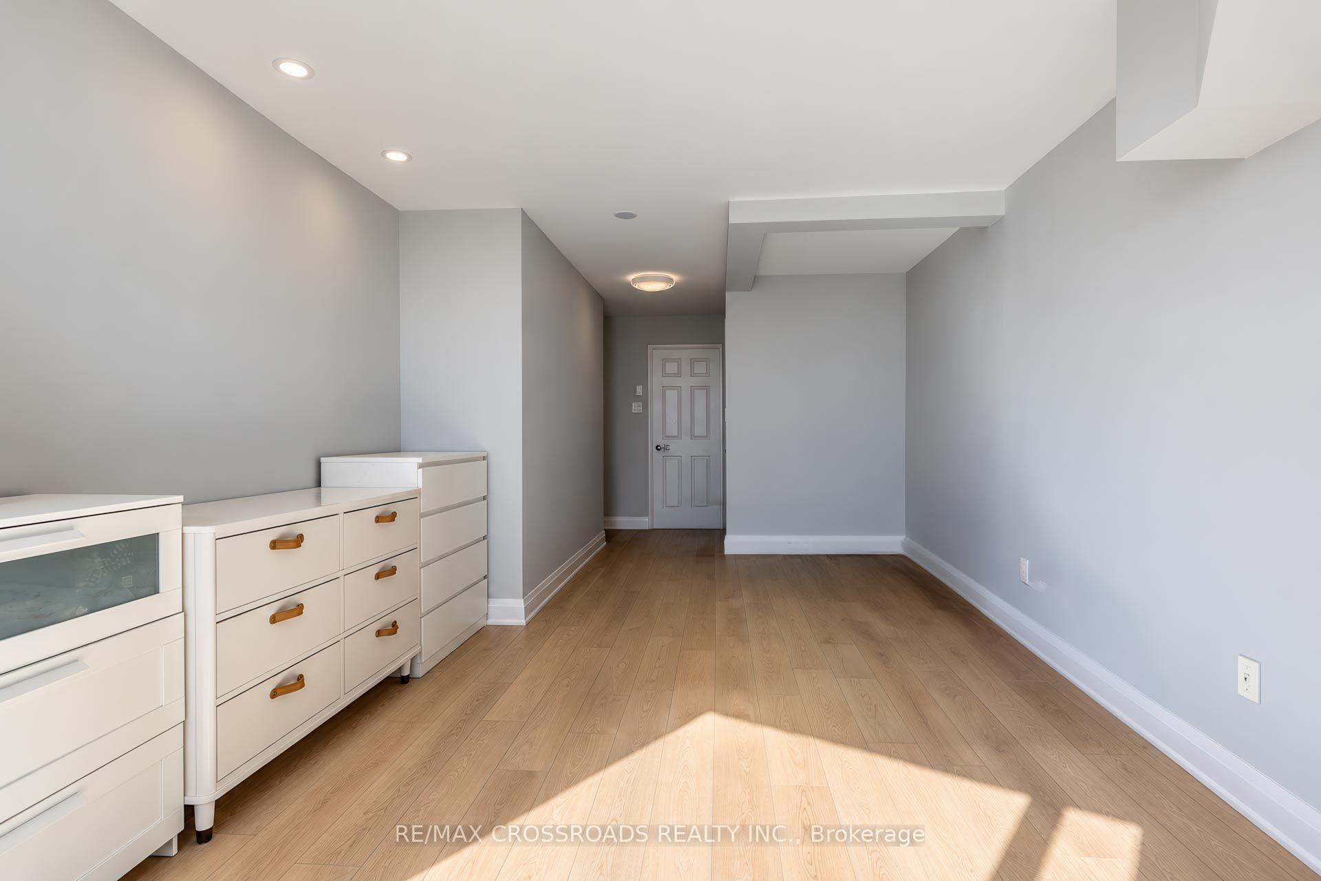 Photo 19 of Unit 1308, 7825 Bayview Avenue, Markham, Aileen-Willowbrook — HOMEH