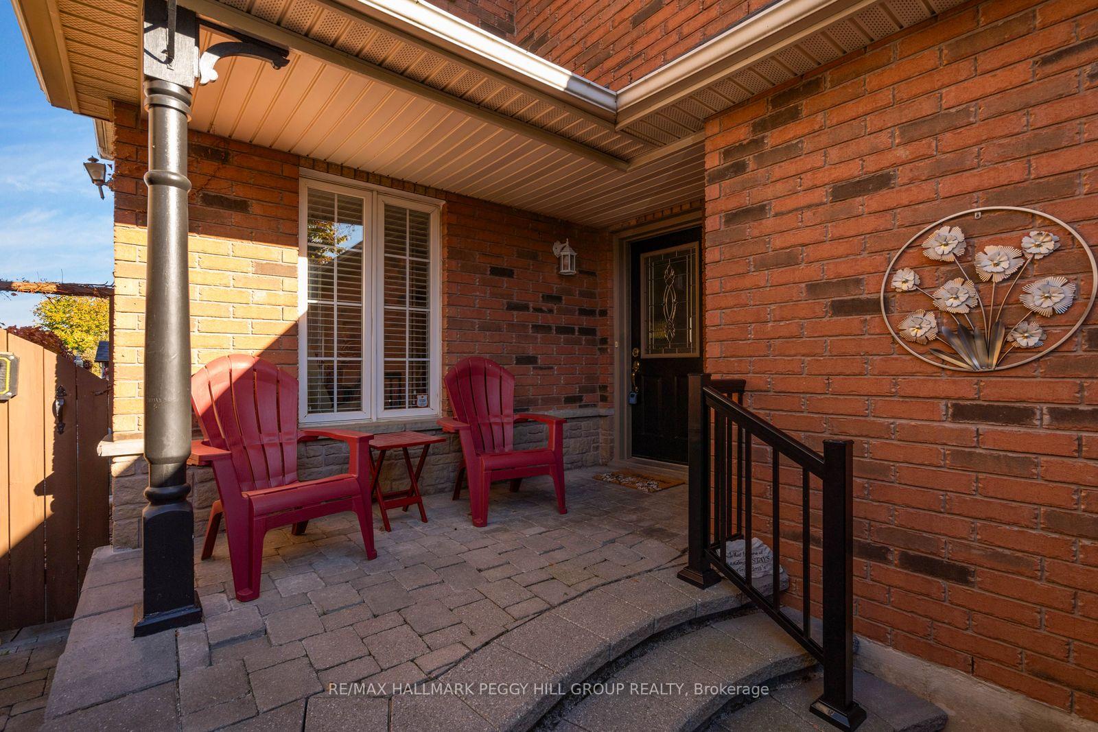 Photo 4 of 117 Gadwall Avenue, Barrie, Painswick South — HOMEH