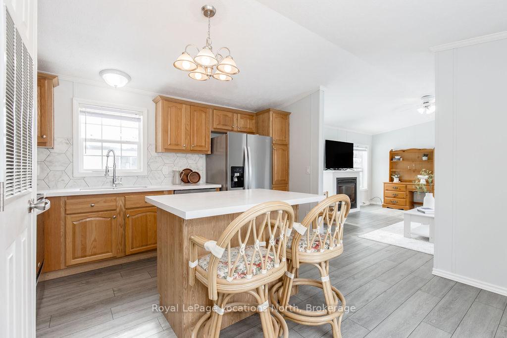 Photo 3 of 89 Georgian Glen Drive, Wasaga Beach — HOMEH