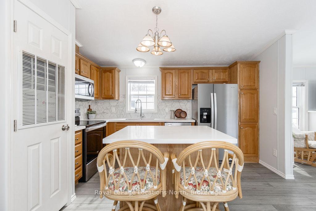 Photo 4 of 89 Georgian Glen Drive, Wasaga Beach — HOMEH