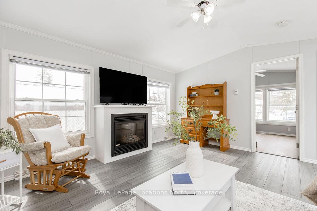 Photo 11 of 89 Georgian Glen Drive, Wasaga Beach — HOMEH