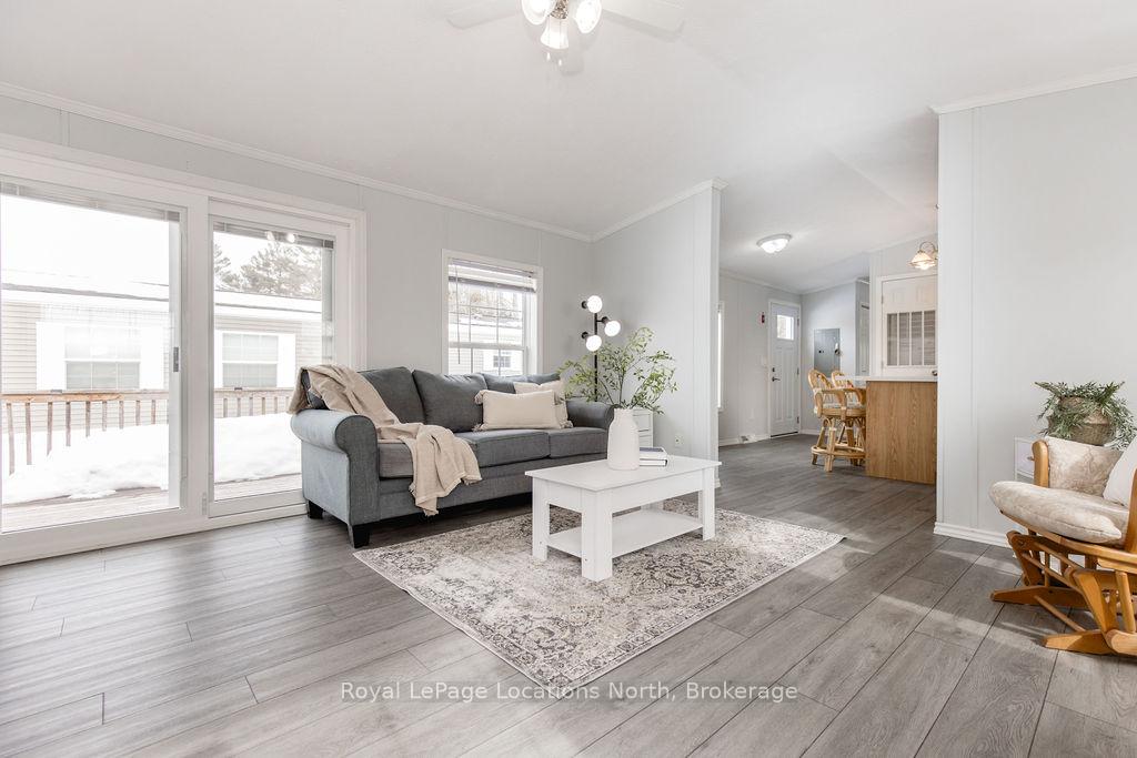 Photo 13 of 89 Georgian Glen Drive, Wasaga Beach — HOMEH