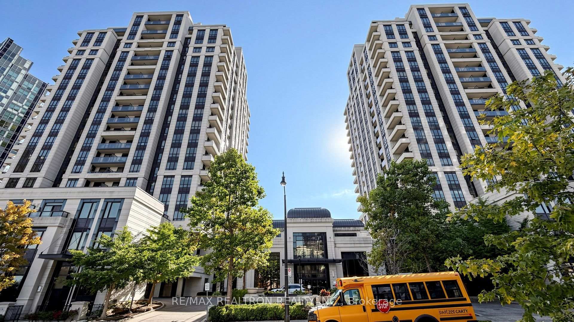 Photo 4 of Unit 1223, 100 Harrison Garden Boulevard, North York, Willowdale East — HOMEH
