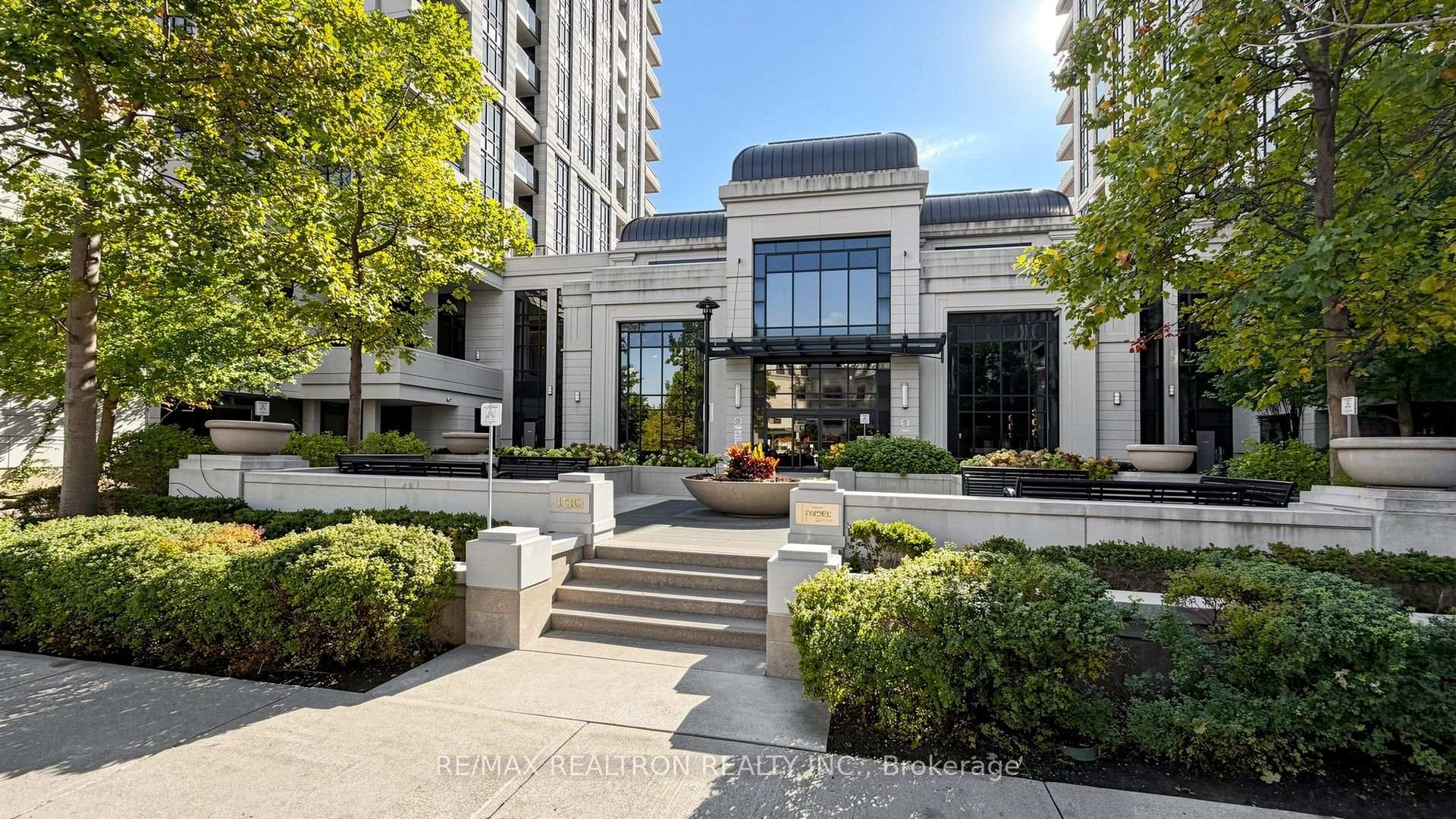 Photo 6 of Unit 1223, 100 Harrison Garden Boulevard, North York, Willowdale East — HOMEH