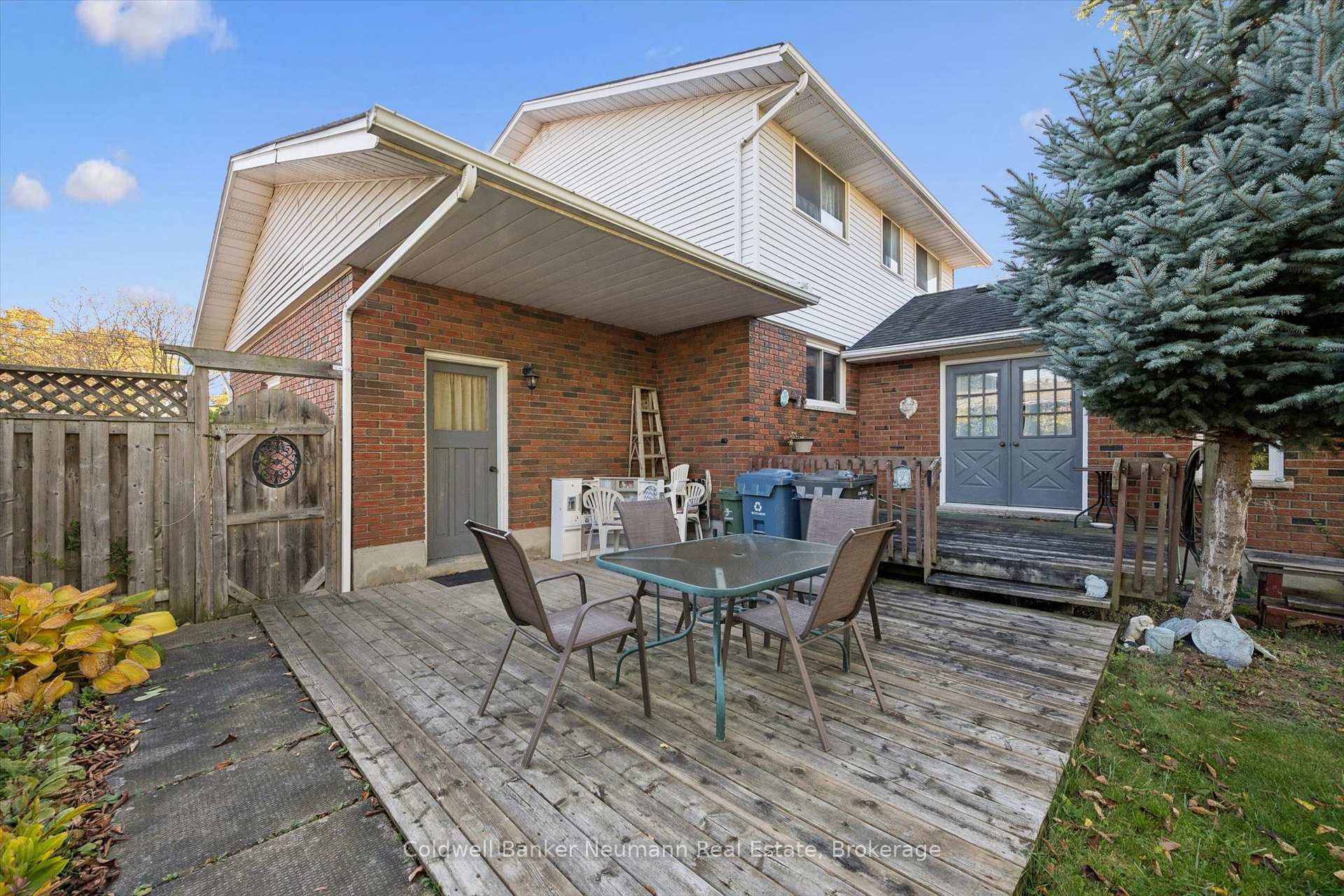 Photo 30 of 48 Westminster Avenue, Guelph, St. George's — HOMEH