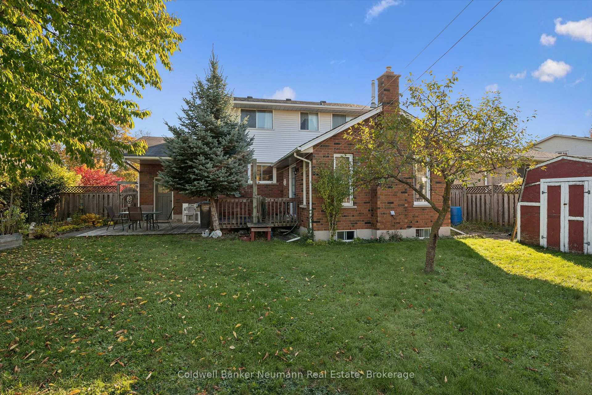 Photo 33 of 48 Westminster Avenue, Guelph, St. George's — HOMEH