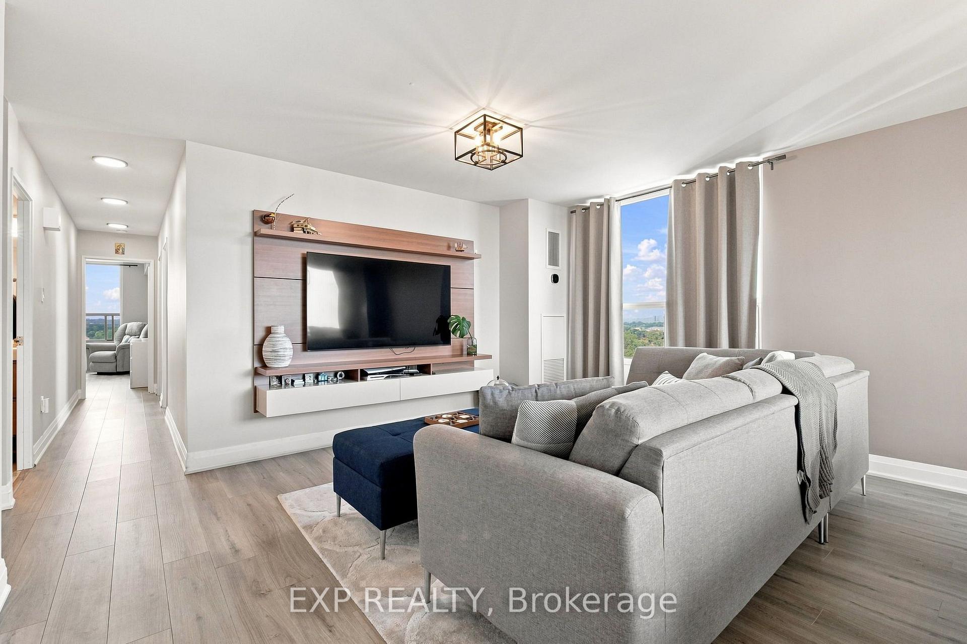 Photo 8 of Unit 2101, 1515 Lakeshore Road E, Mississauga, Lakeview — HOMEH