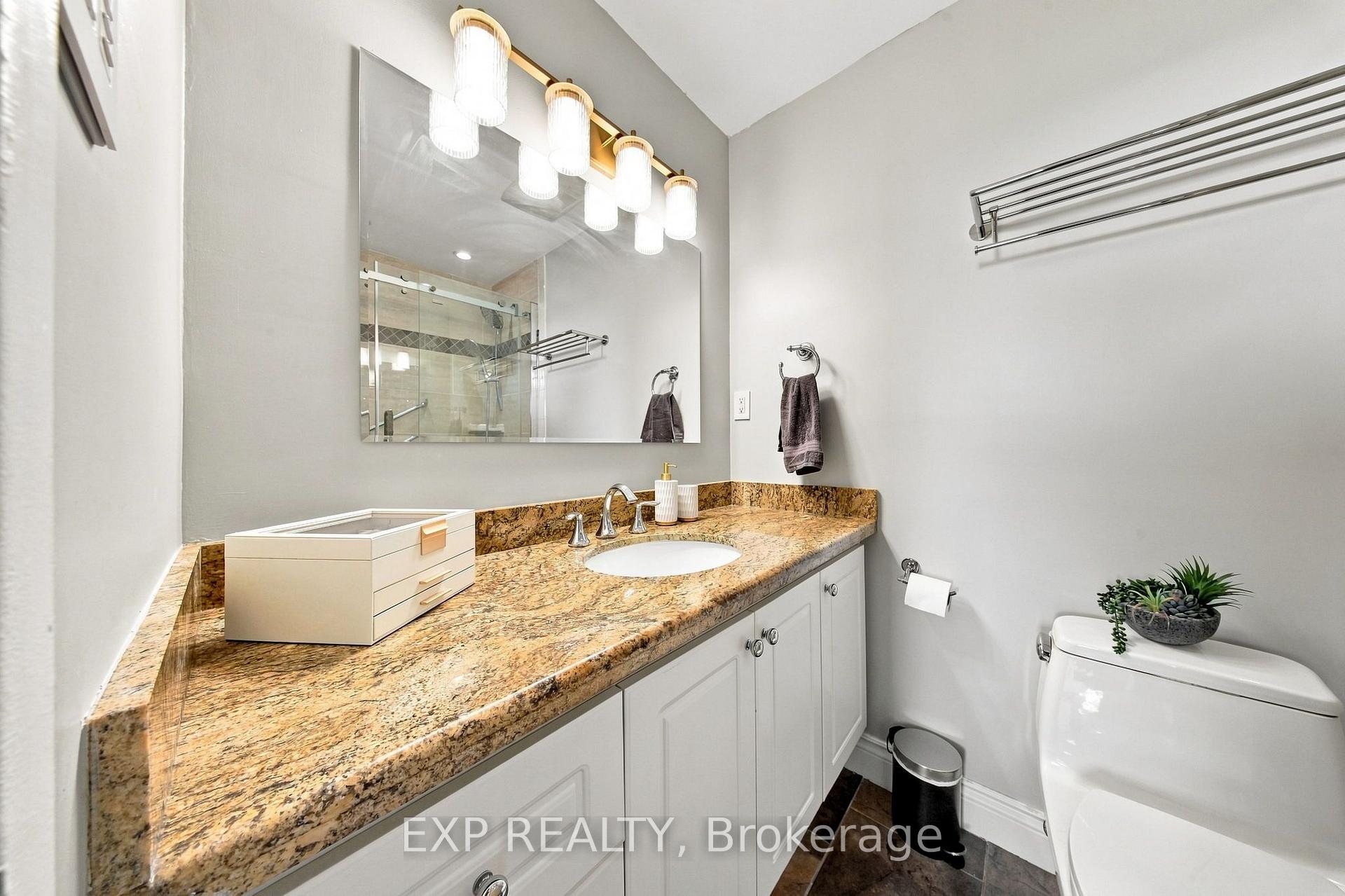 Photo 12 of Unit 2101, 1515 Lakeshore Road E, Mississauga, Lakeview — HOMEH
