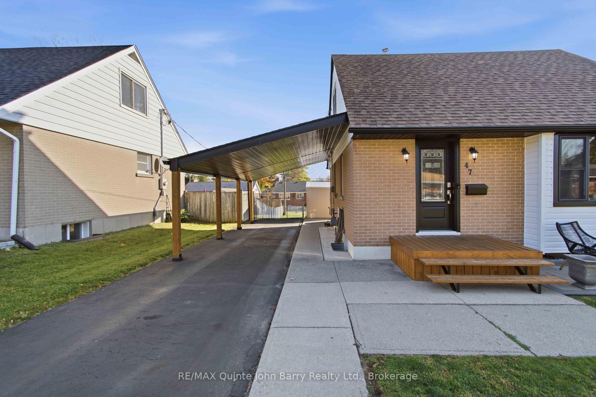 Photo 2 of 47 Fourth Avenue, Quinte West, Trenton Ward — HOMEH