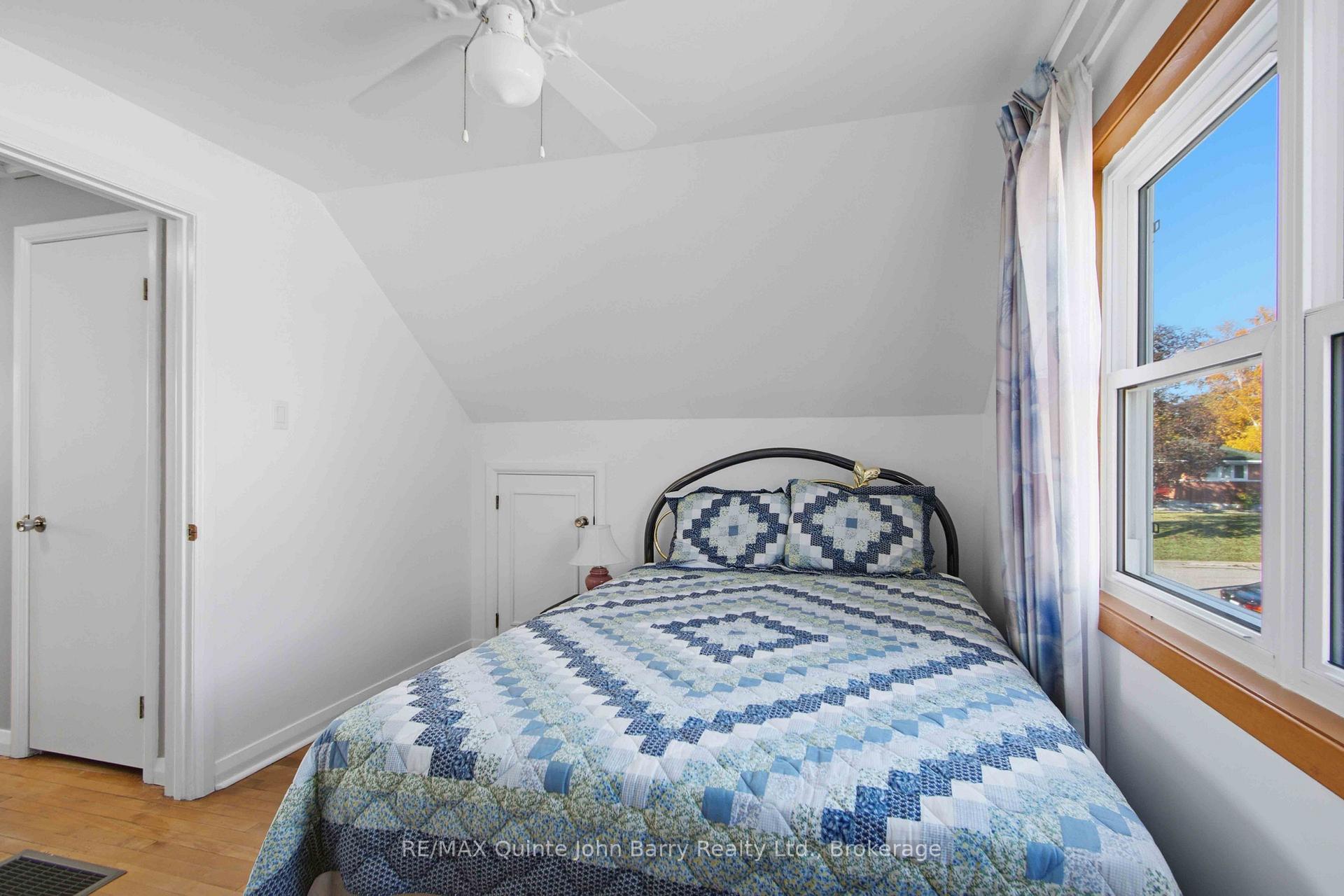 Photo 15 of 47 Fourth Avenue, Quinte West, Trenton Ward — HOMEH