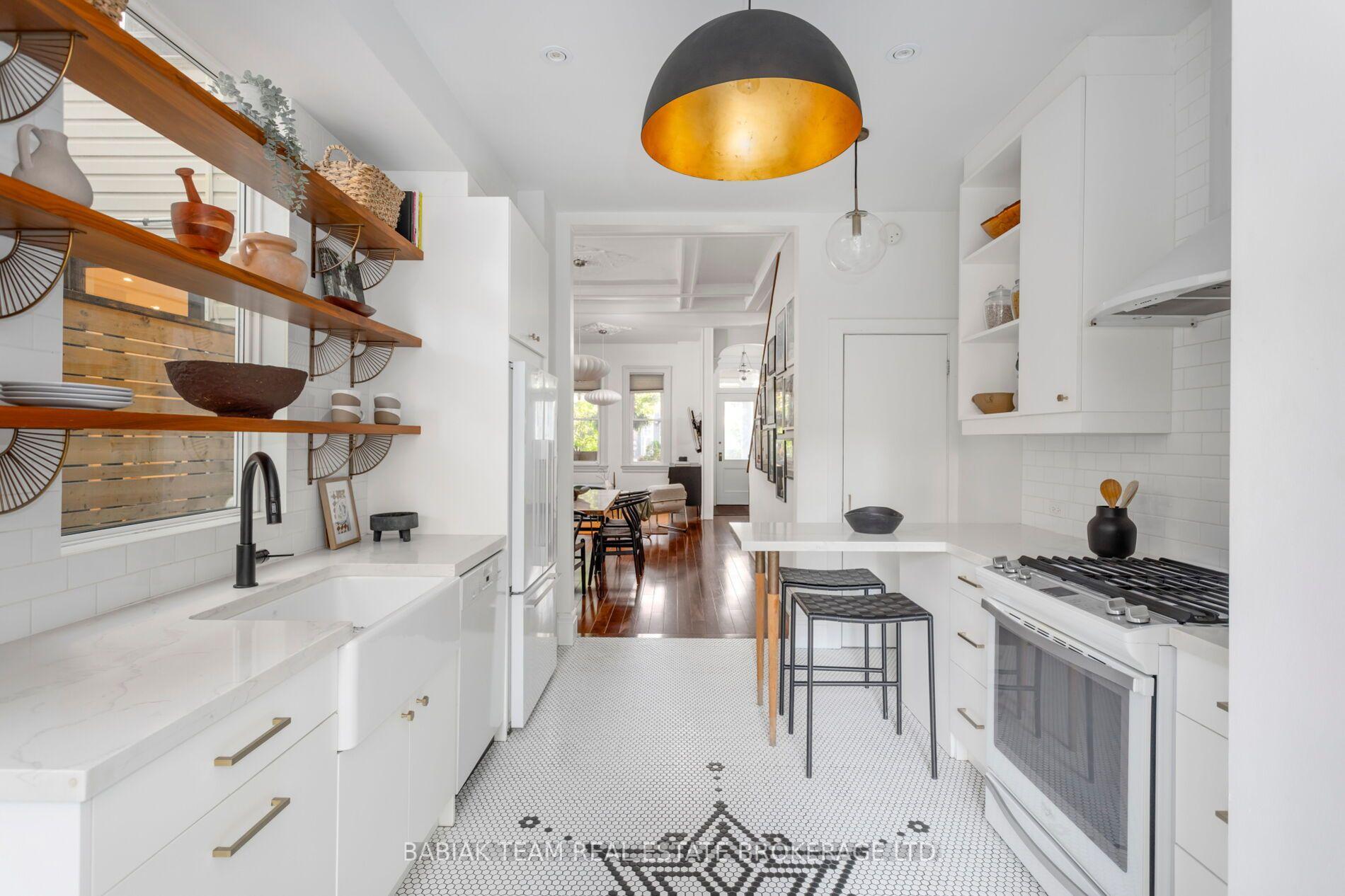 Photo 11 of 60 Elm Grove Avenue, Toronto, South Parkdale — HOMEH