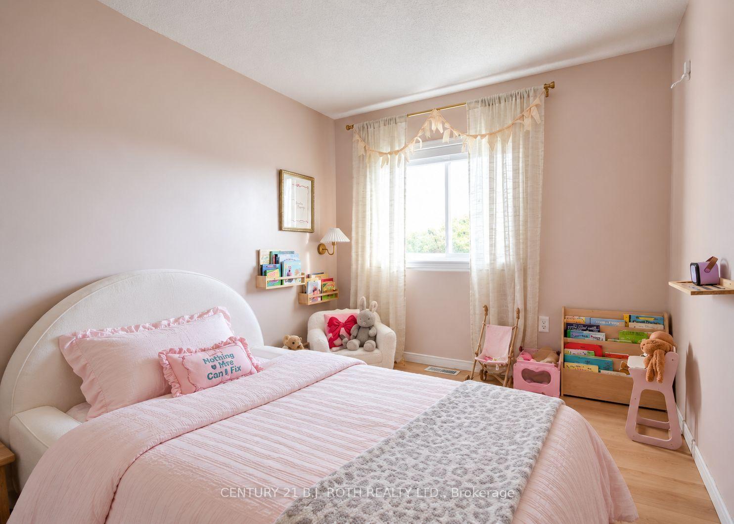 Photo 9 of 41 Goodwin Drive, Barrie, Painswick South — HOMEH