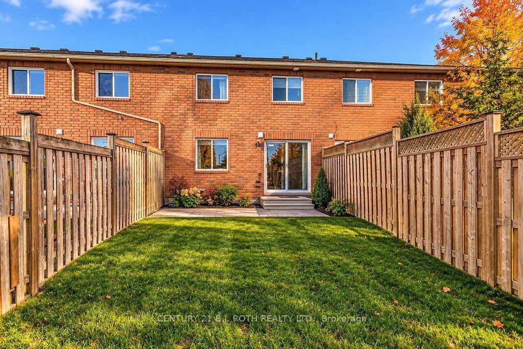 Photo 14 of 41 Goodwin Drive, Barrie, Painswick South — HOMEH