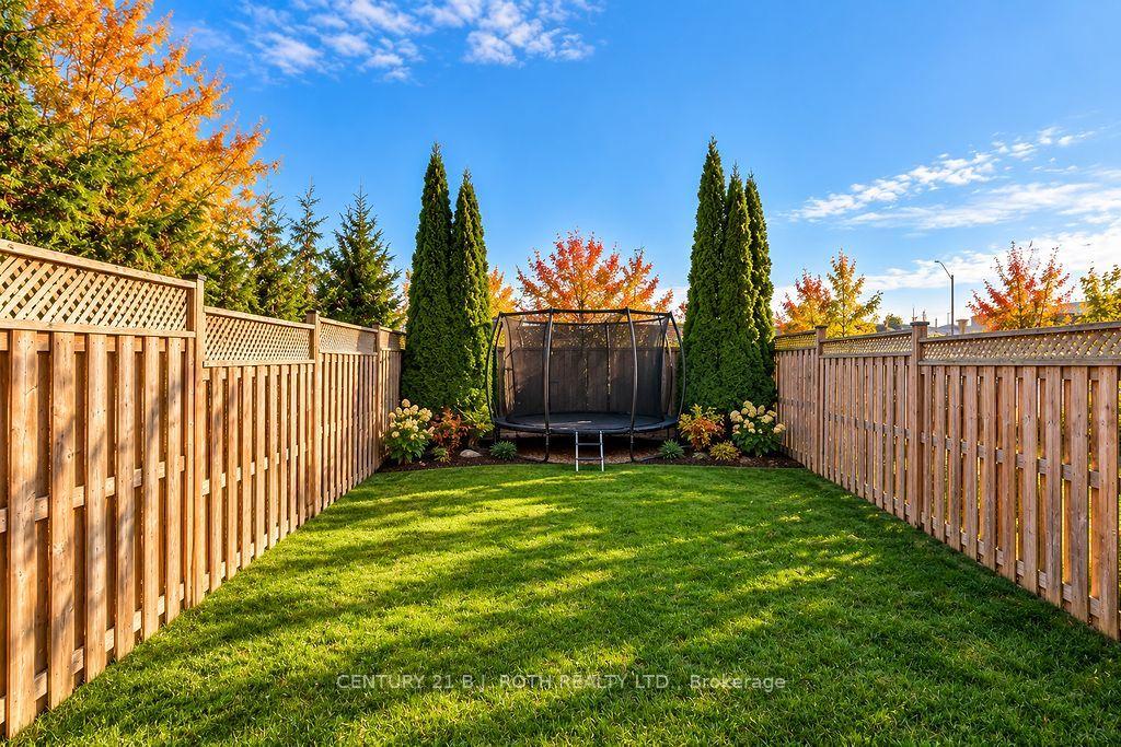 Photo 15 of 41 Goodwin Drive, Barrie, Painswick South — HOMEH