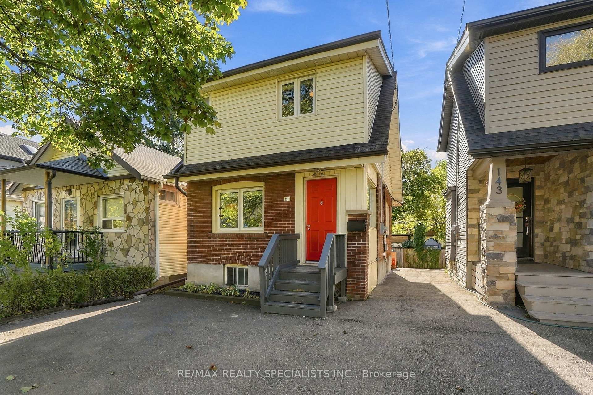 Photo 1 of 141 Lake Crescent, Etobicoke, Mimico — HOMEH