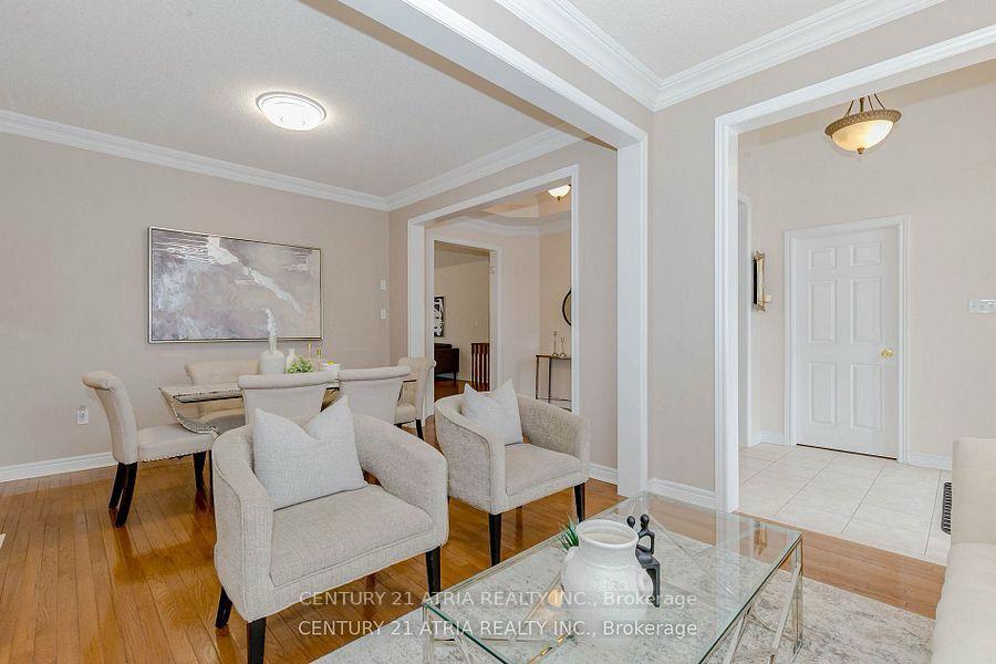 Photo 5 of 6 Shuter Lane, Brampton, Bram West — HOMEH