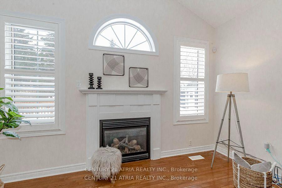 Photo 11 of 6 Shuter Lane, Brampton, Bram West — HOMEH