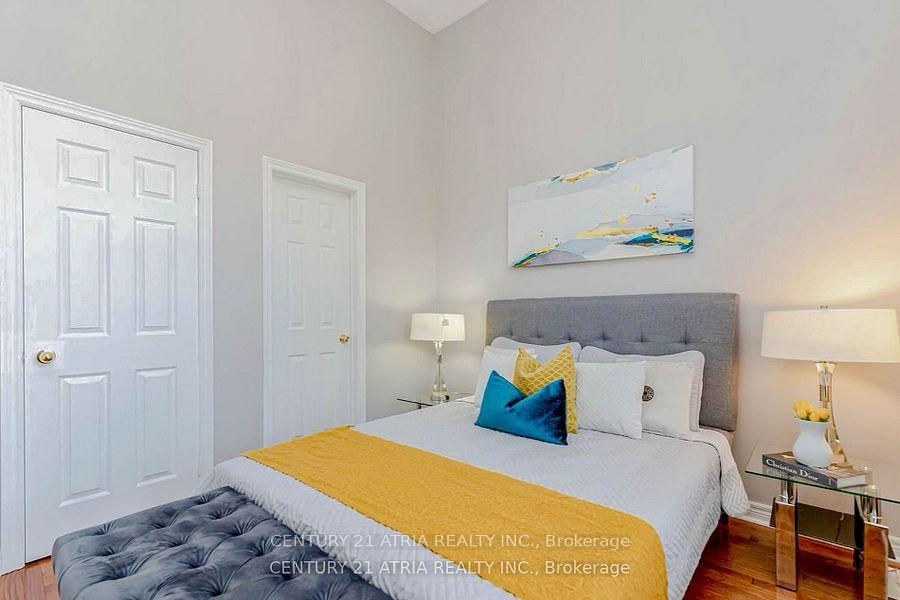 Photo 13 of 6 Shuter Lane, Brampton, Bram West — HOMEH