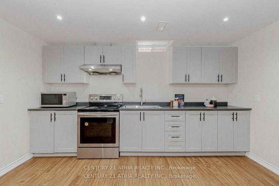 Photo 37 of 6 Shuter Lane, Brampton, Bram West — HOMEH