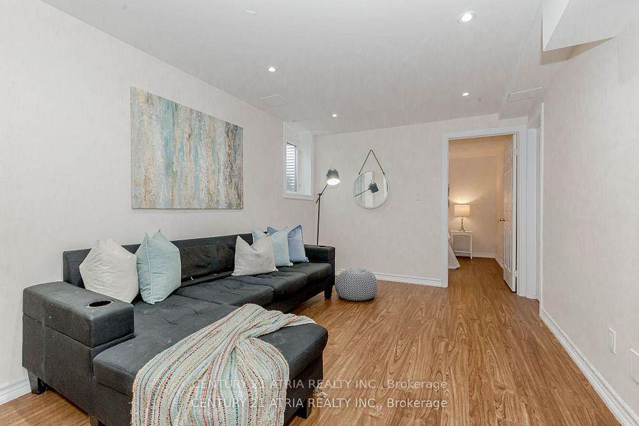Photo 38 of 6 Shuter Lane, Brampton, Bram West — HOMEH