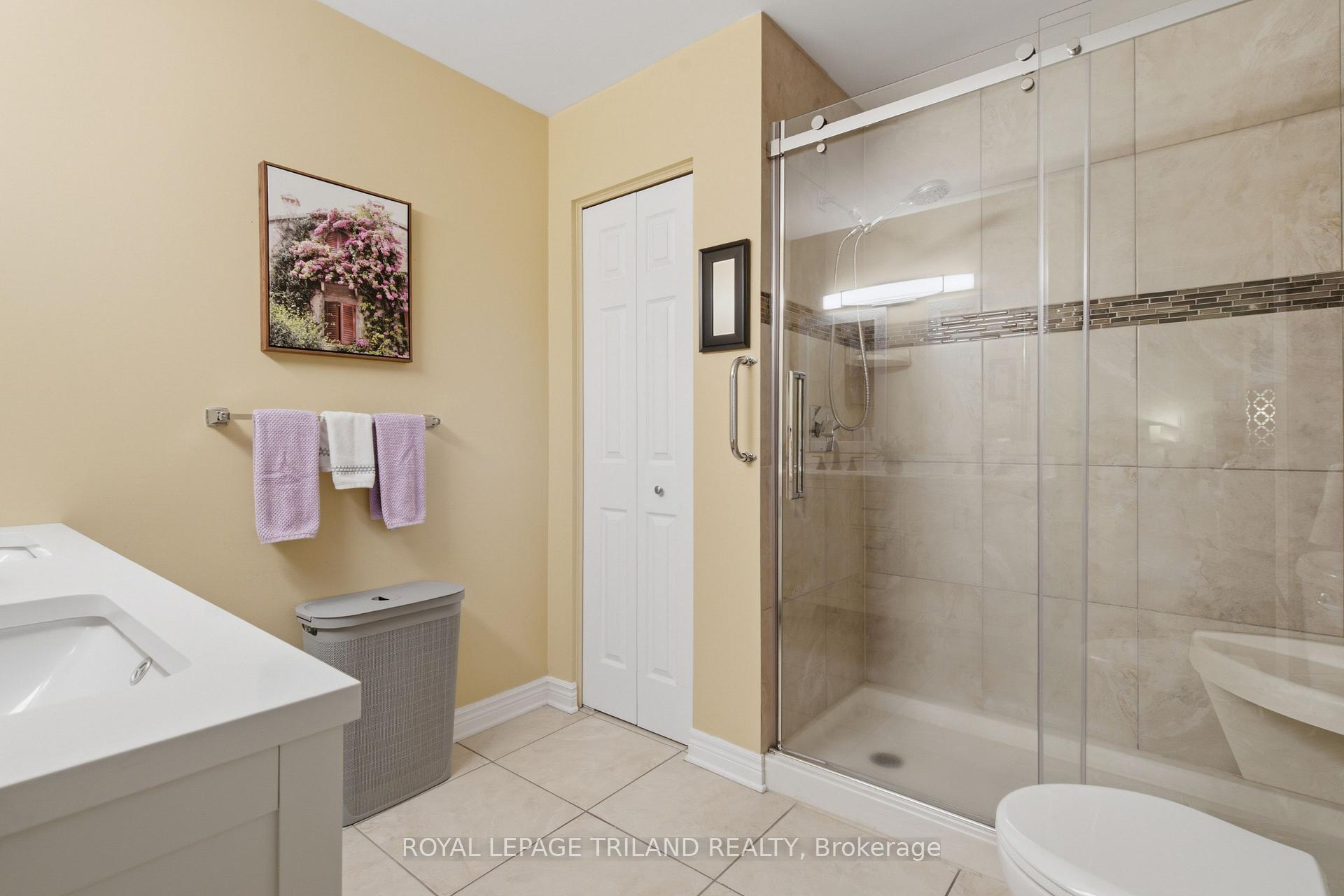 Photo 20 of Unit 48, 163 Pine Valley Drive, London, South N — HOMEH