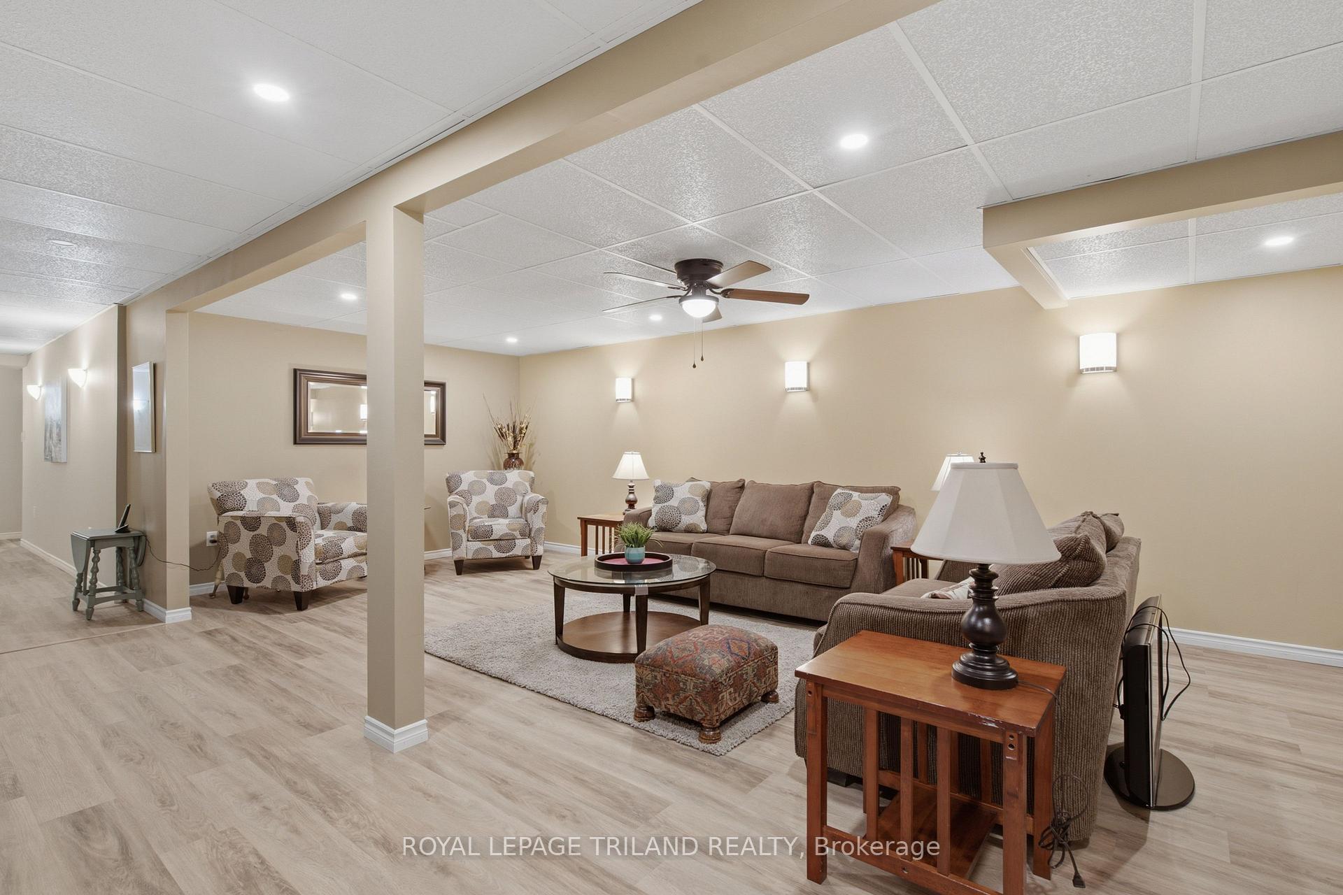 Photo 28 of Unit 48, 163 Pine Valley Drive, London, South N — HOMEH