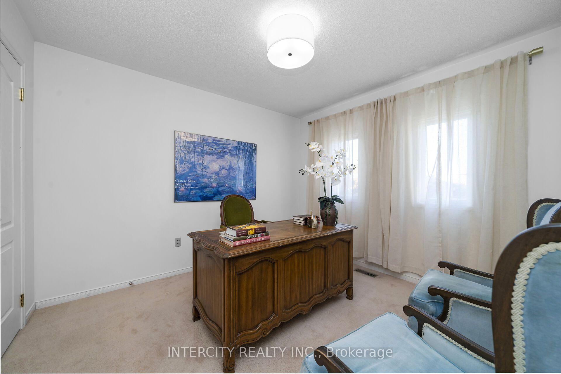 Photo 26 of 35 Avro Road, Vaughan, Maple — HOMEH