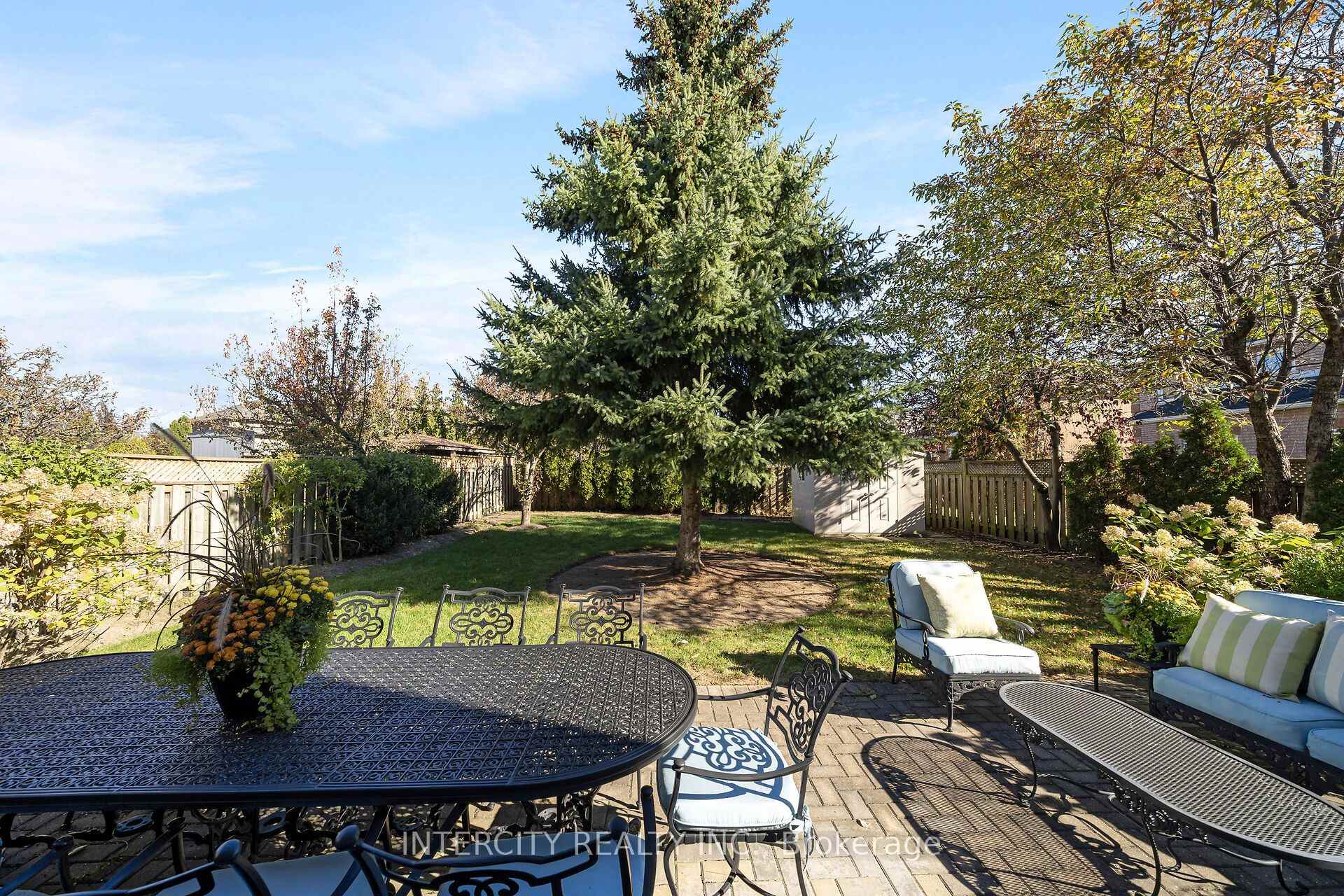 Photo 40 of 35 Avro Road, Vaughan, Maple — HOMEH
