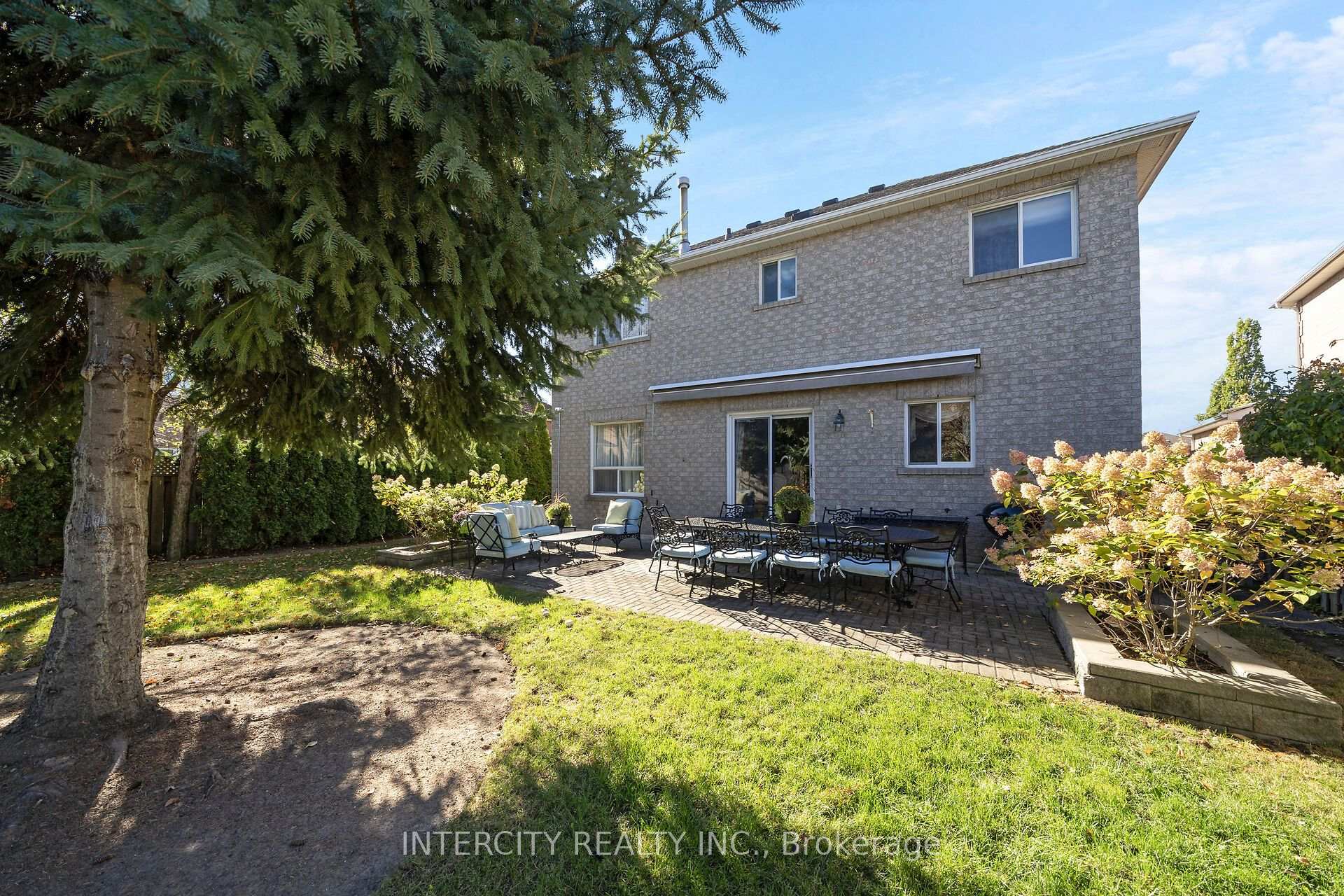 Photo 41 of 35 Avro Road, Vaughan, Maple — HOMEH