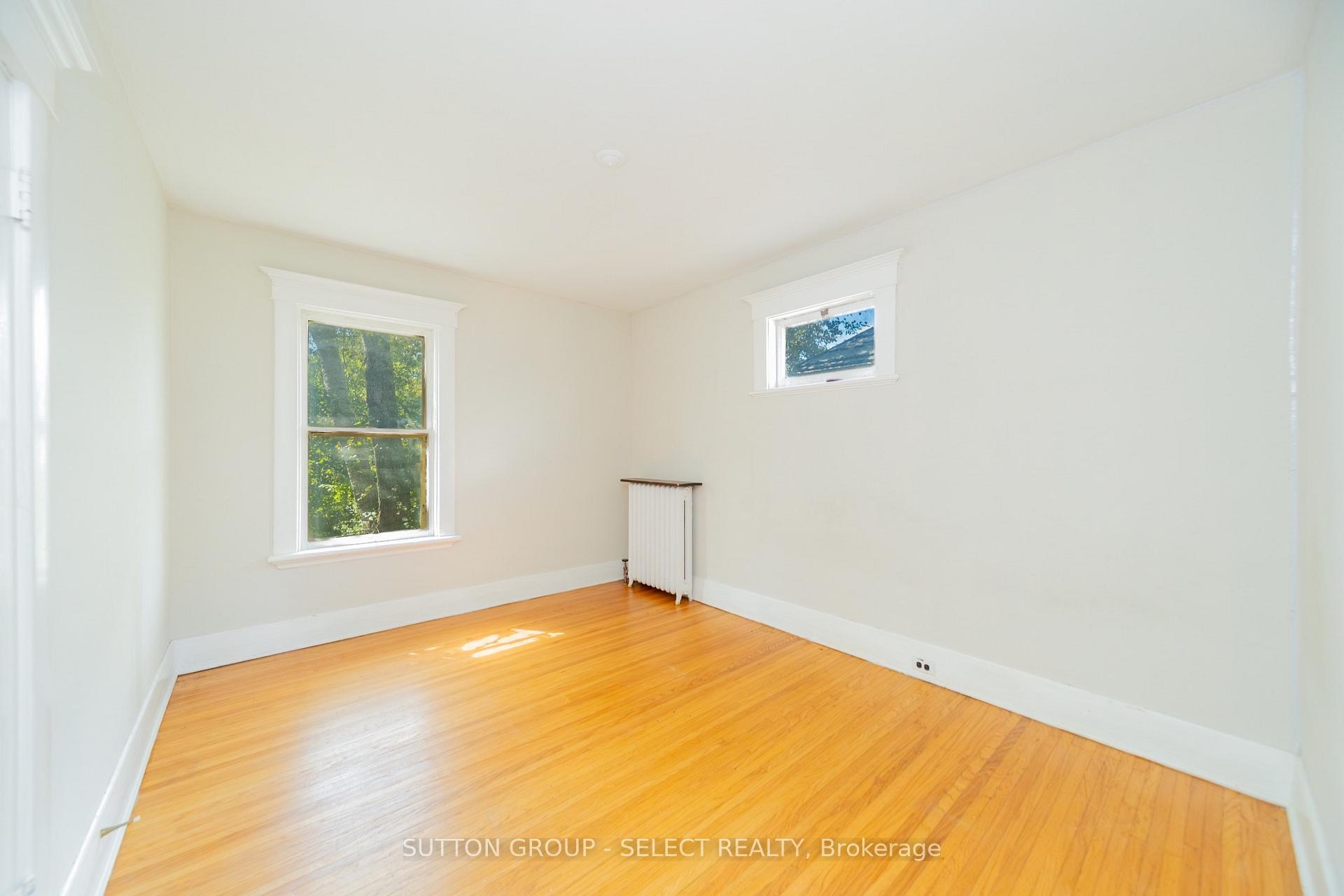 Photo 26 of 239 Ridout Street S, London, South G — HOMEH