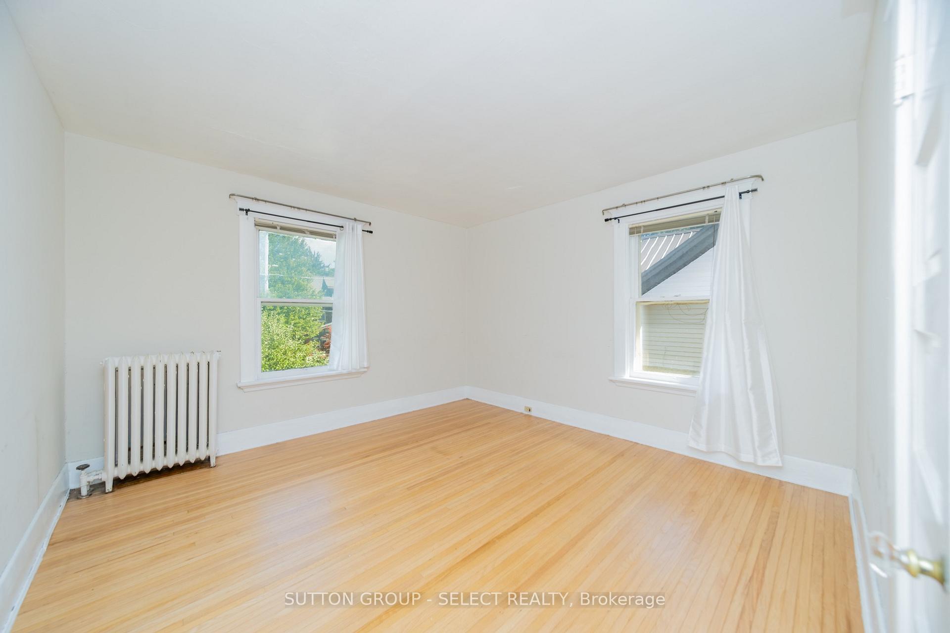 Photo 28 of 239 Ridout Street S, London, South G — HOMEH