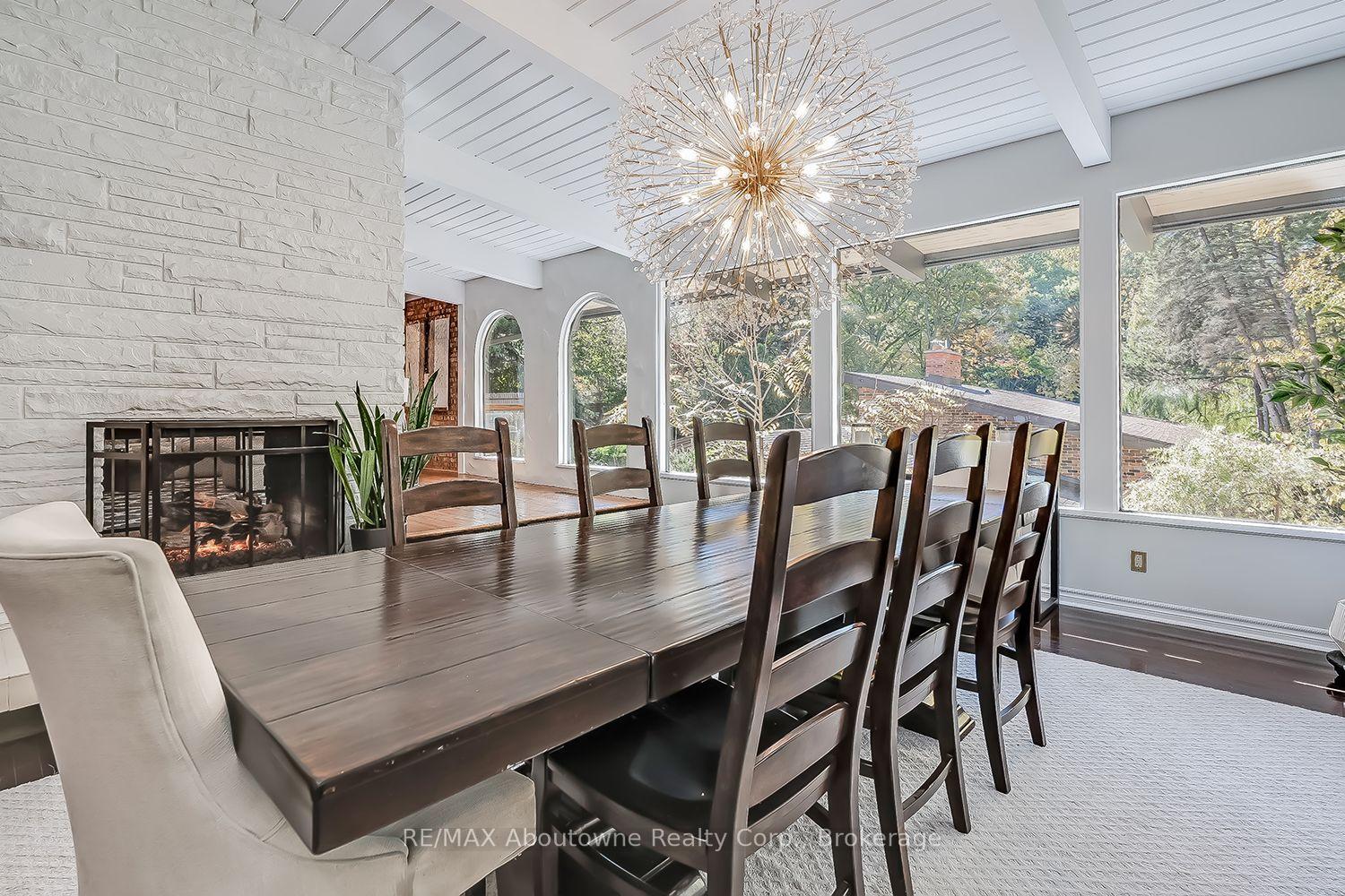 Photo 5 of 308 Cardinal Avenue, Burlington, LaSalle — HOMEH