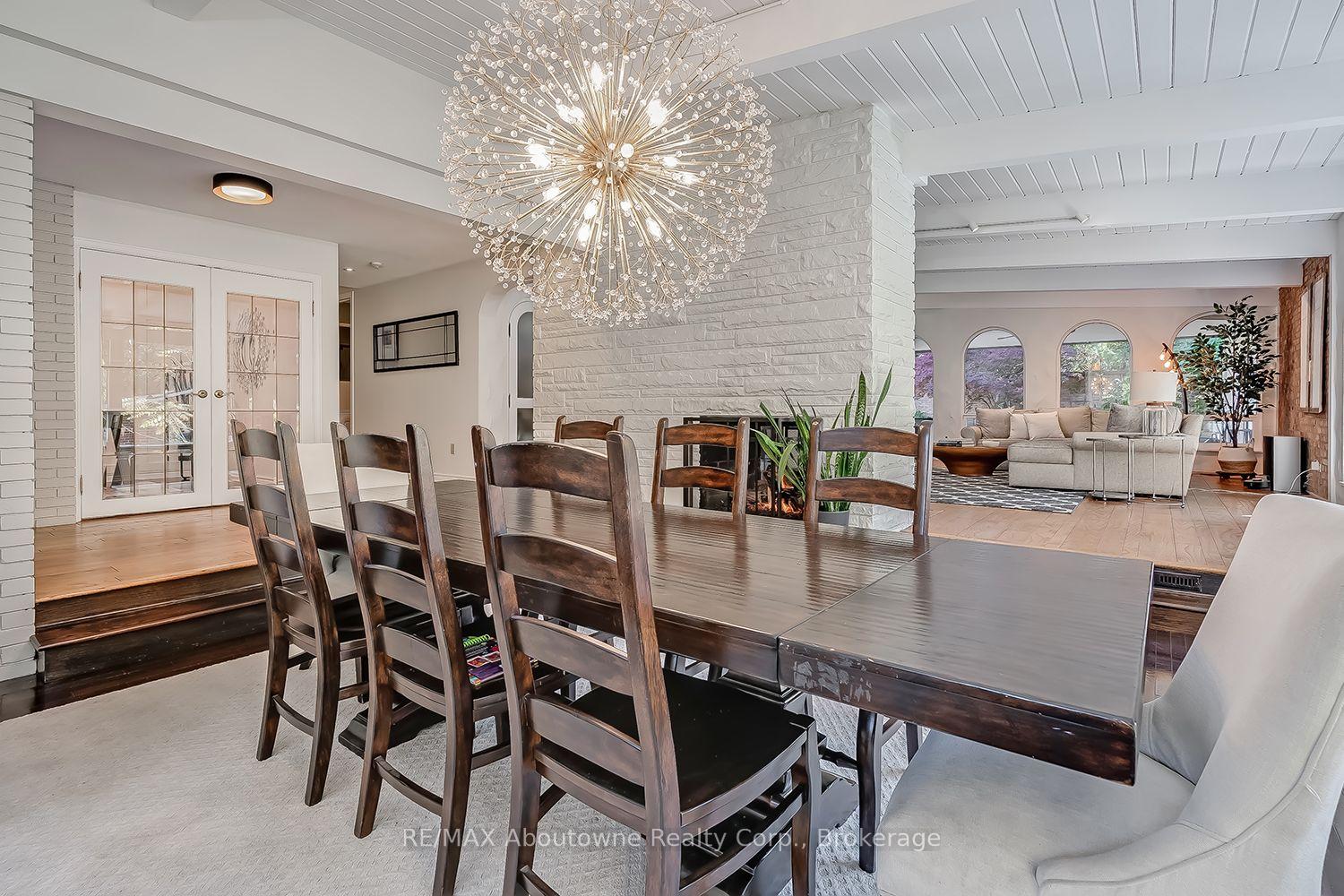 Photo 8 of 308 Cardinal Avenue, Burlington, LaSalle — HOMEH