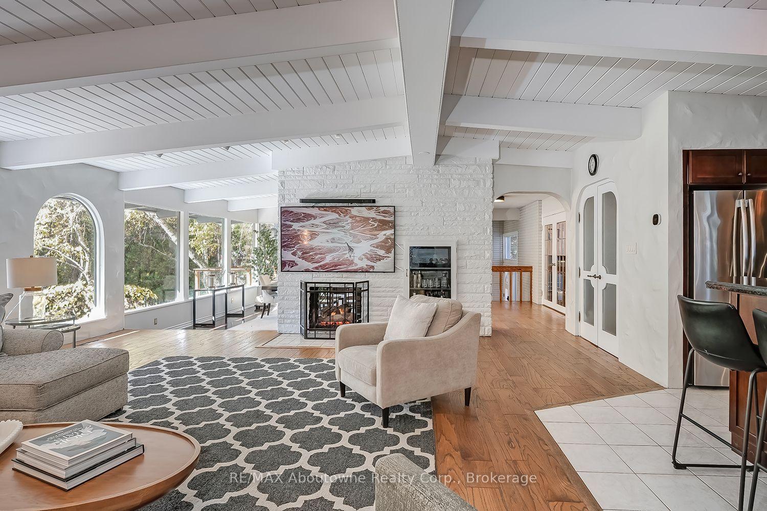 Photo 17 of 308 Cardinal Avenue, Burlington, LaSalle — HOMEH