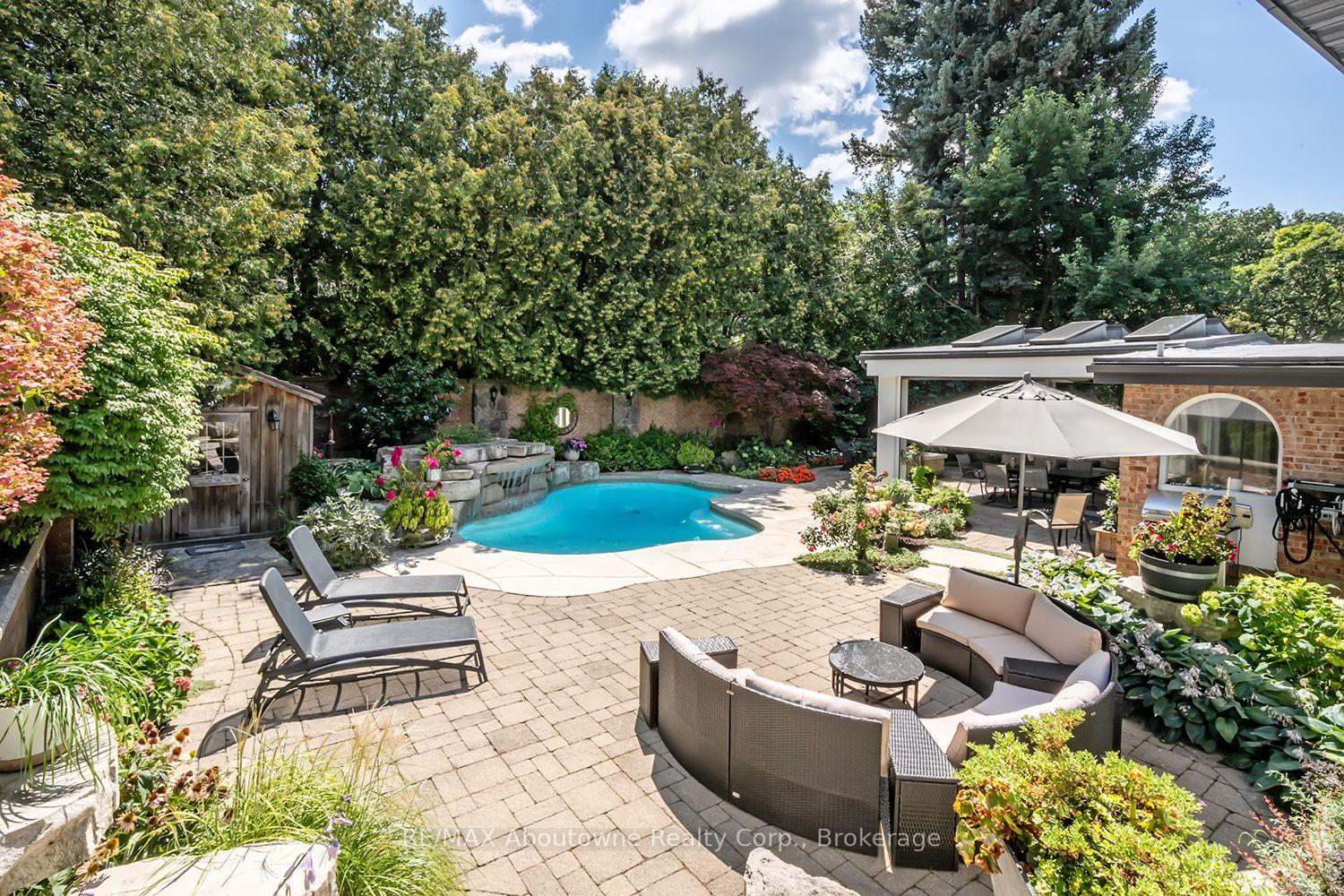 Photo 44 of 308 Cardinal Avenue, Burlington, LaSalle — HOMEH