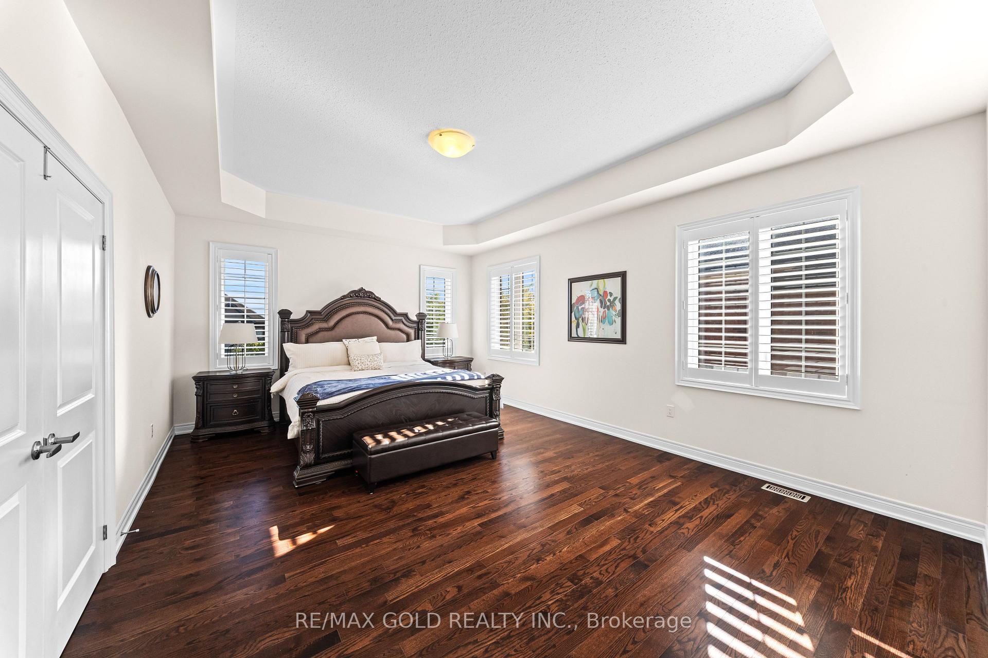 Photo 19 of 80 Danby Street, Vaughan, Kleinburg — HOMEH