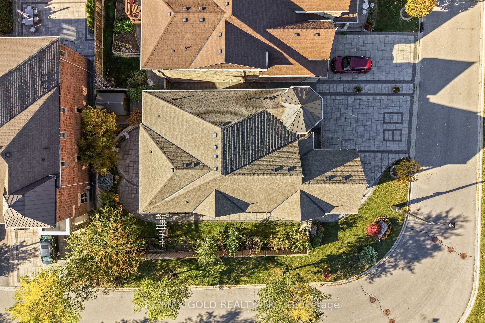 Photo 33 of 80 Danby Street, Vaughan, Kleinburg — HOMEH